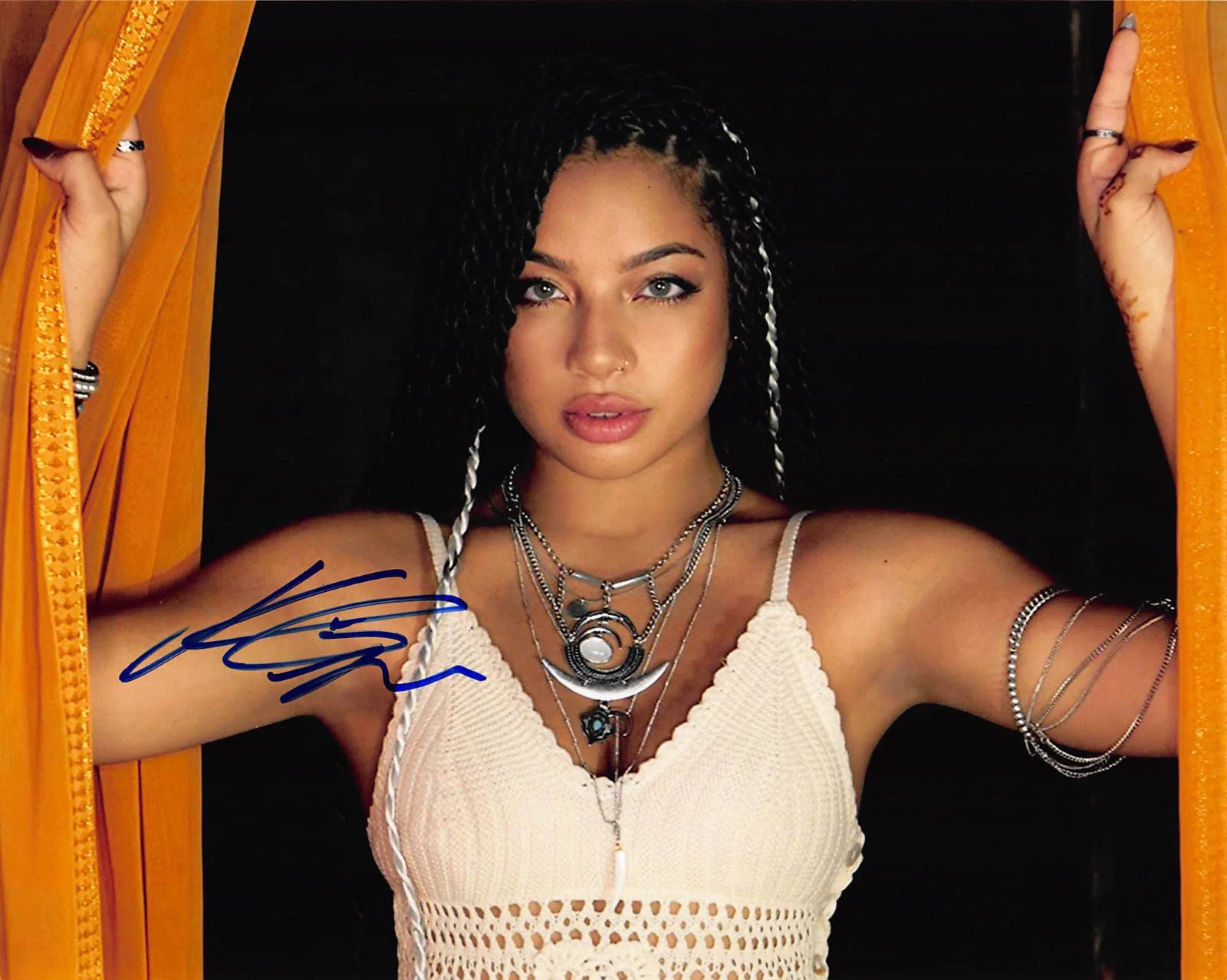 Kiana Lede Brown — KIANA LEDE BROWN SIGNED AUTOGRAPH 8X10 PHOTO PICTURE ALL ABOUT THE WASHINGTONS 4