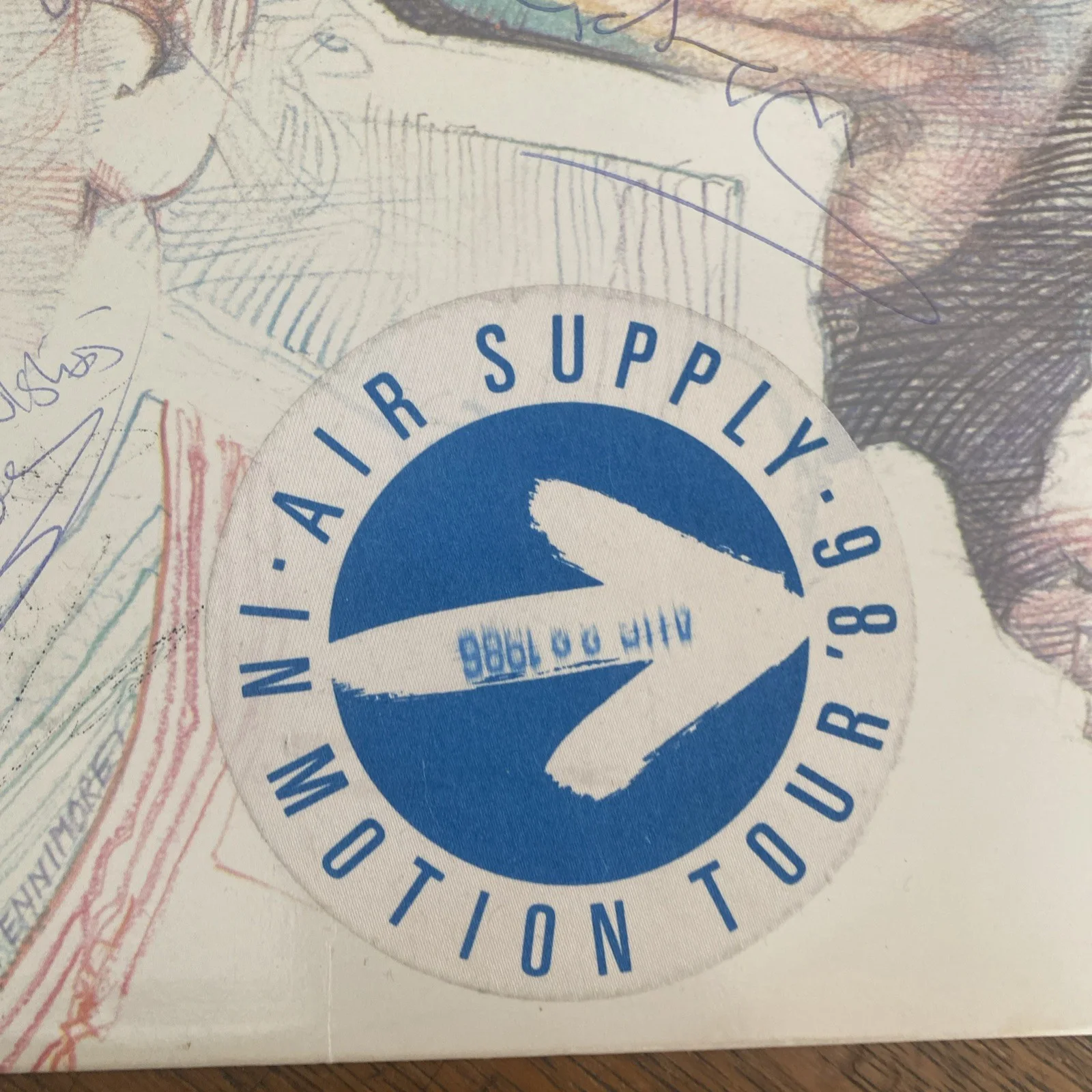 1983 Air Supply Greatest Hits Signed Autographed Graham Russell Hitchcock Passes, image 3