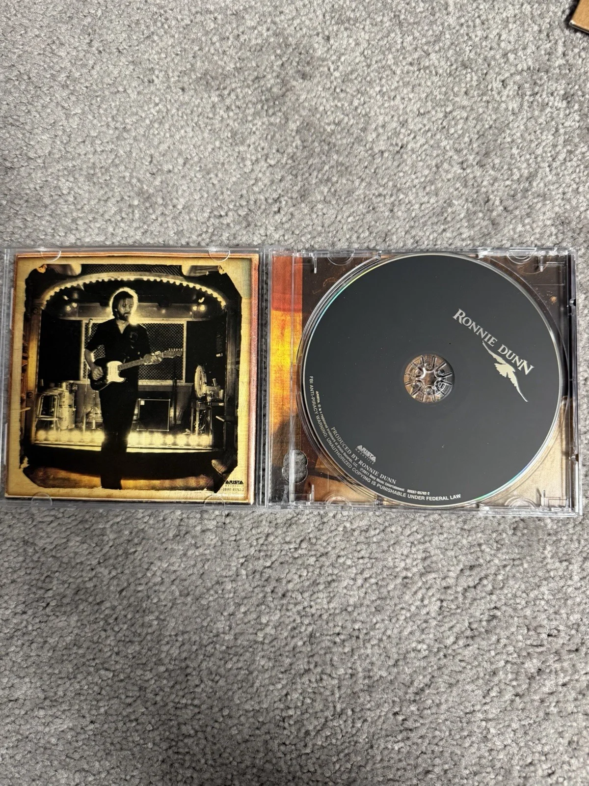Ronnie Dunn Autographed CD, image 3
