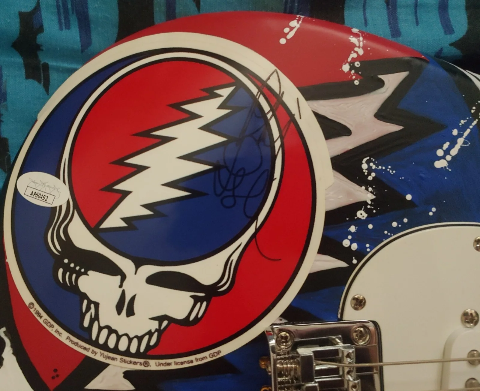 THE GRATEFUL DEAD signed PAINTED FENDER GUITAR JSA Bob Weir Phil Lesh plus 2, image 3