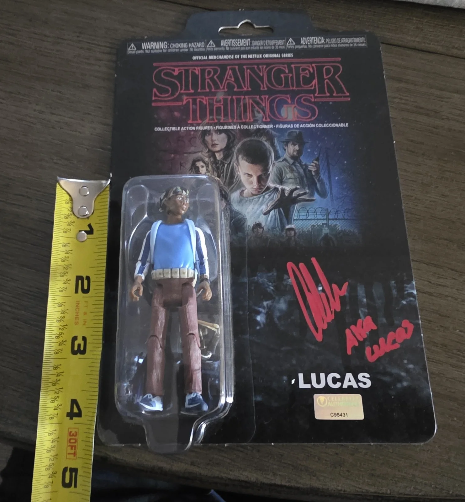 Caleb McLaughlin as Lucas — CALEB MCLAUGHLIN SIGNED INSCRIPTION Lucas STRANGER THINGS FIGURE CELEBRITY AUTHE, image 4