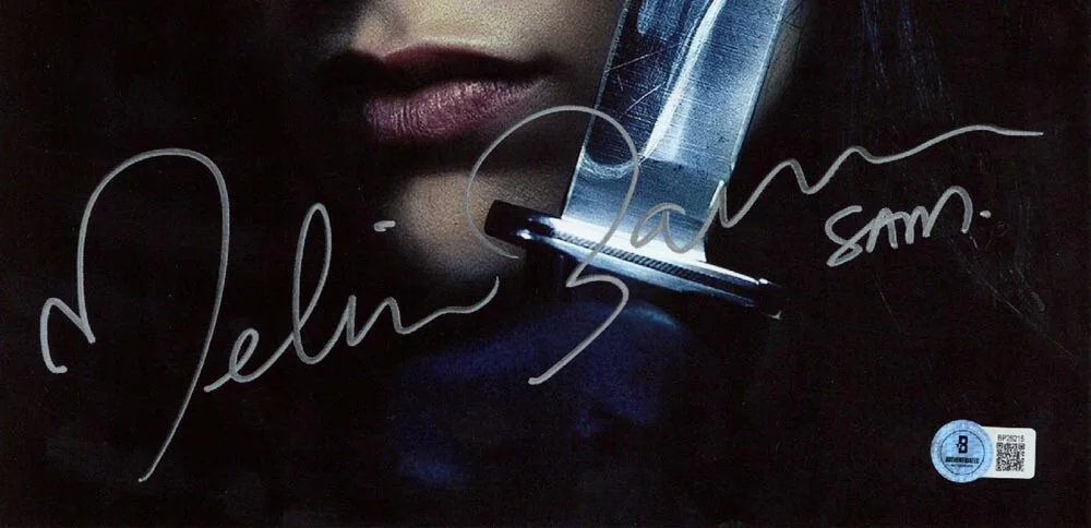 MELISSA BARRERA SIGNED AUTOGRAPHED 11x14 PHOTO + SAM SCREAM RARE BECKETT BAS, изображение 2