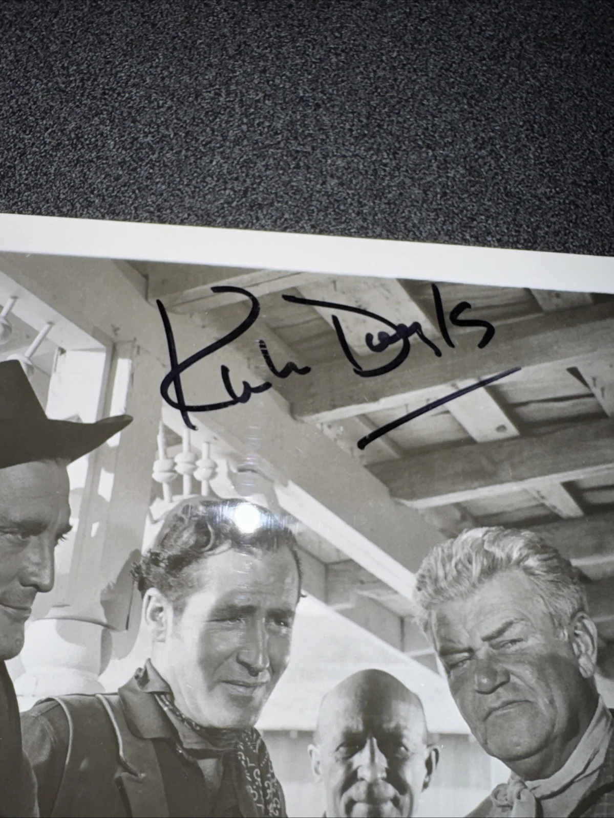 Kirk Douglas — Kirk Douglas Autographed Signed 8x10 Photograph A Man Without A Star JSA Cert, изображение 2