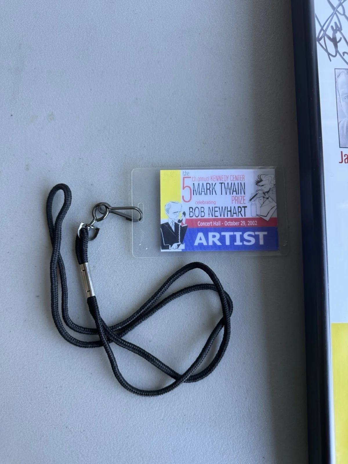 Bob Newhart Signed Mark Twain Prize Poster (2002) + Artist Pass – Kennedy Center, image 3