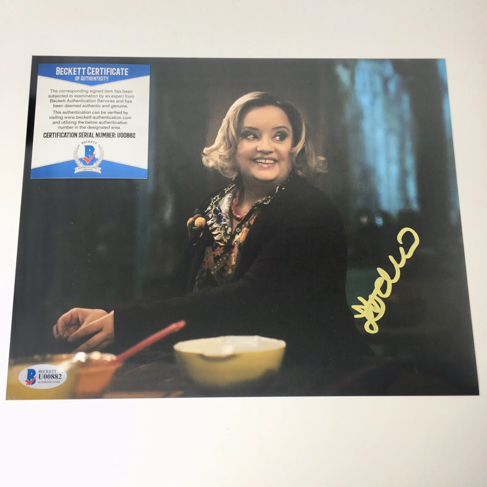Lucy Davis — Lucy Davis Signed 8x10 Photo Sabrina Teenage Witch Actress BECKETT BAS COA, image 2