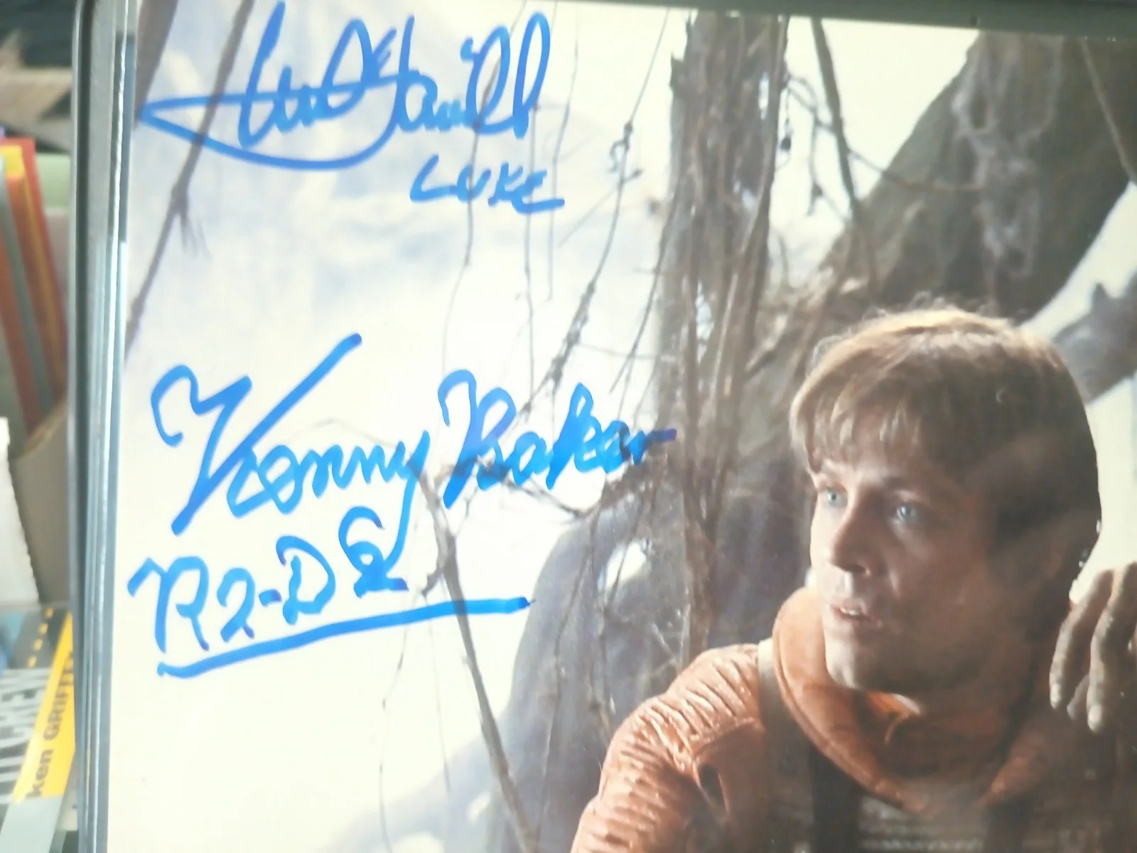 Mark Hamill, Kenny Baker — Mark Hamill Luke, Kenny Baker R2 D2 Autos 1980 Empire Stikes Back OfficialPix, image 2