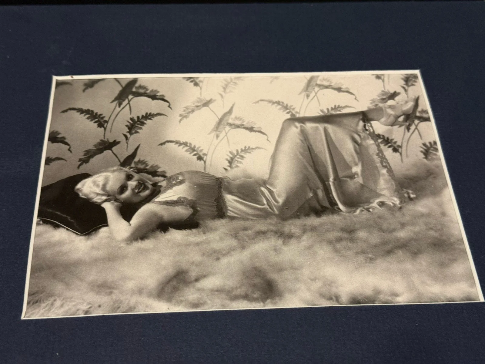 Autographed Alice Faye Photograph Dated 1934 Boudoir Style, image 5