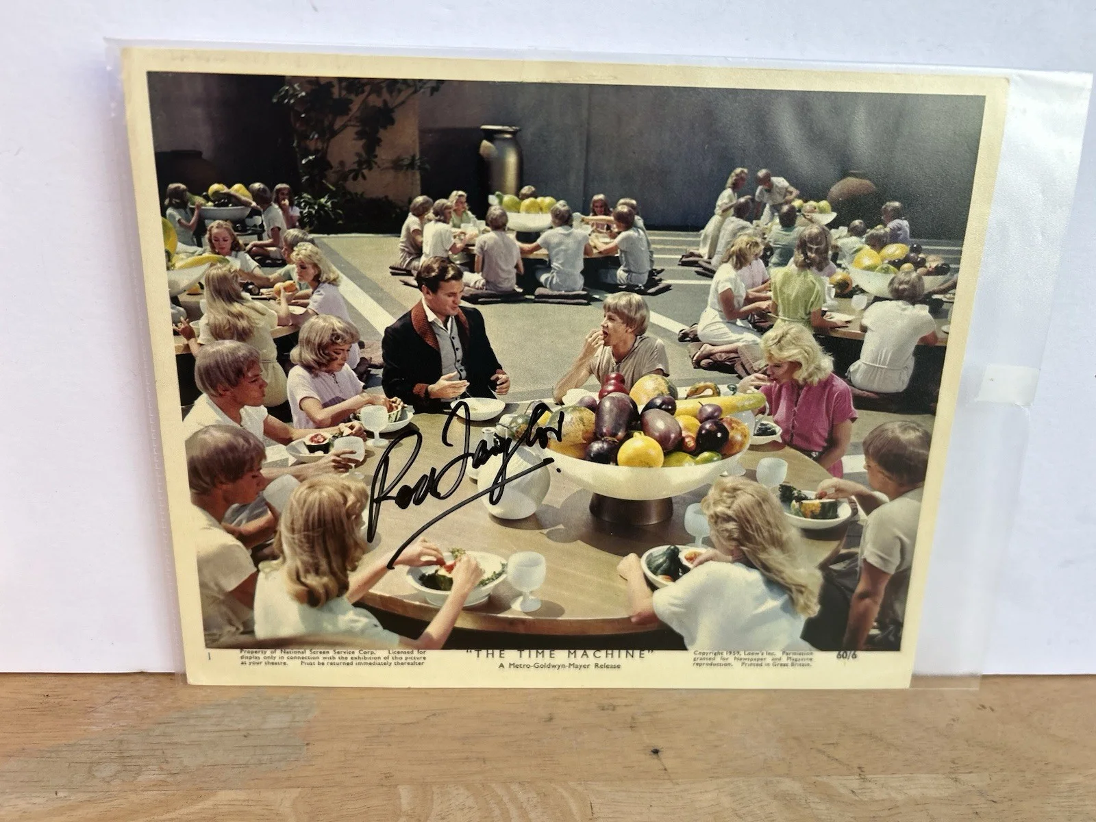 Rod Taylor — Rare Autographed Signed The TIME MACHINE MOVIE 1960 LOBBY CARD #1 ROD TAYLOR, изображение 4