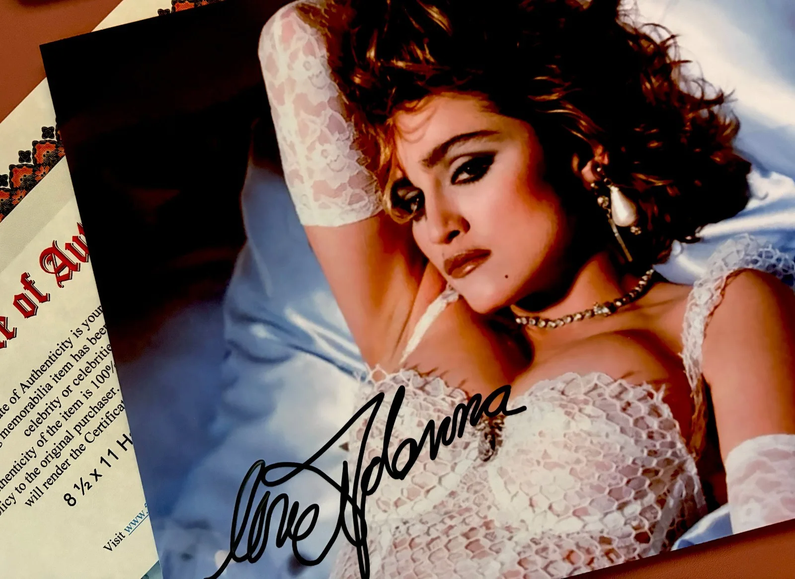 Madonna — Madonna Signed•VINTAGE• *Like A Virgin* MTV•1984• YOUNG•BEAUTIFUL• w COA, изображение 3