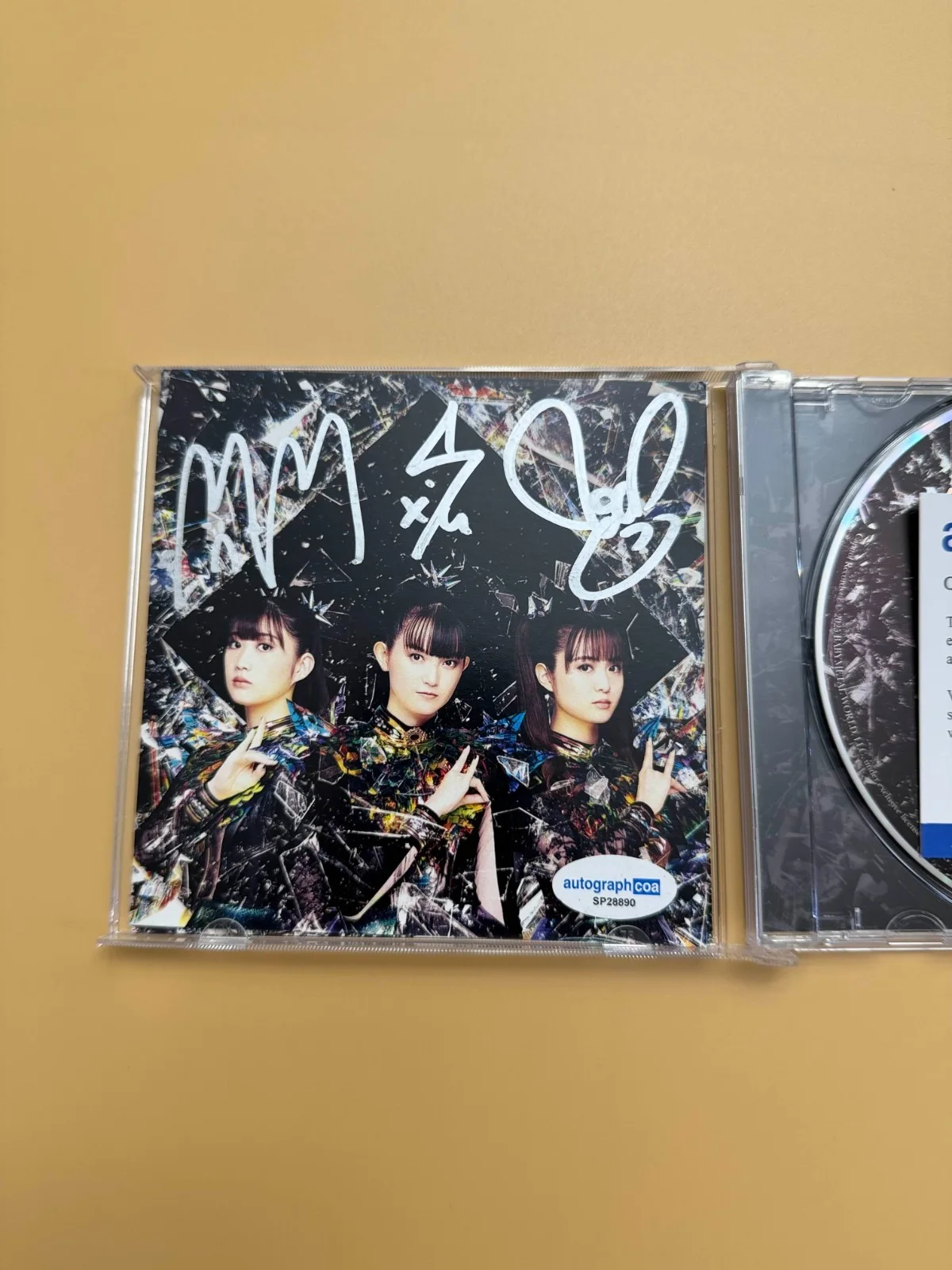 BABYMETAL Metal Forth CD SIGNED ACOA Autographed Photo Card SP28890, image 2