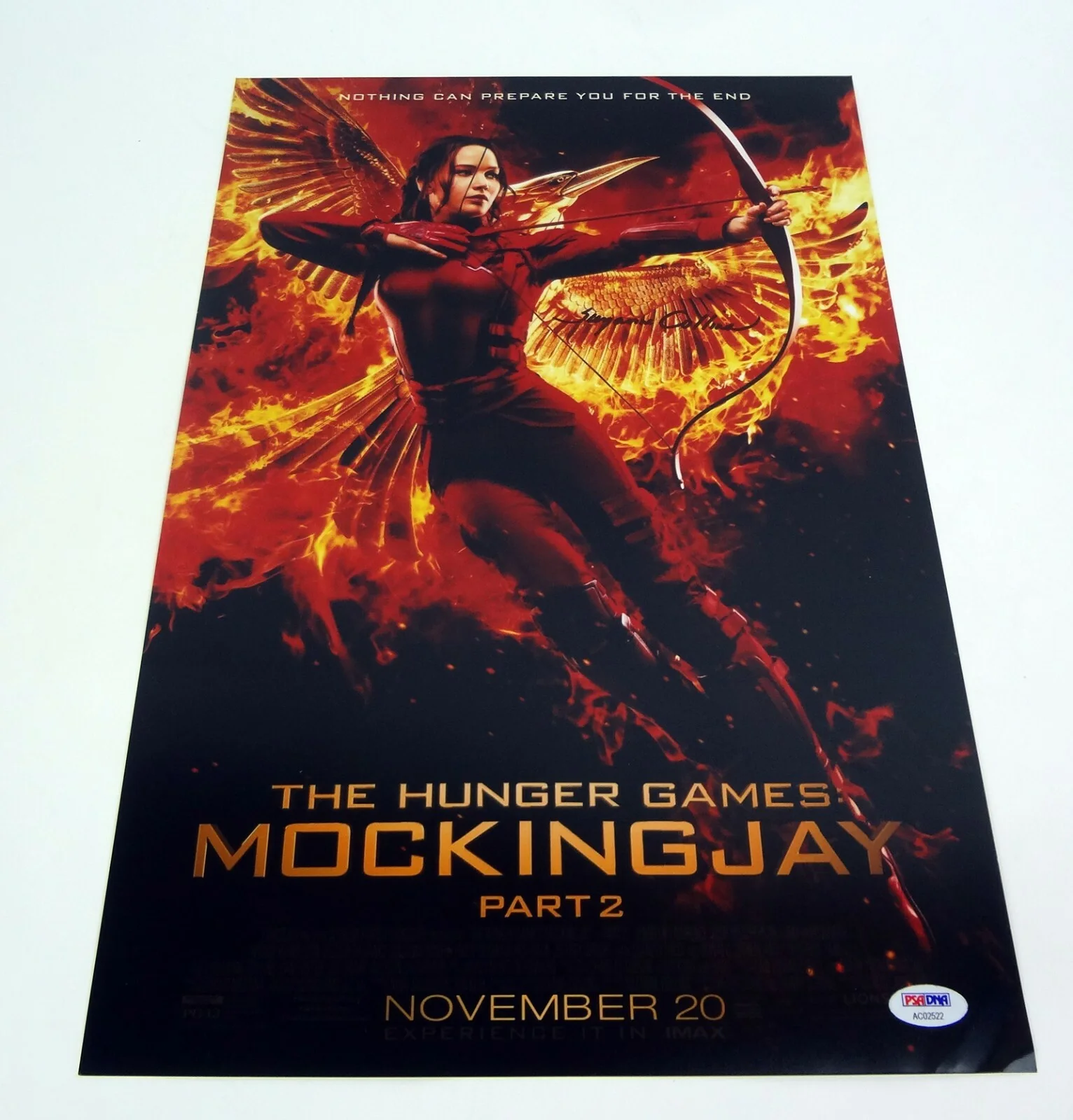 Suzanne Collins — Suzanne Collins Signed The Hunger Games Mockingjay Movie Poster PSA/DNA COA, image 2