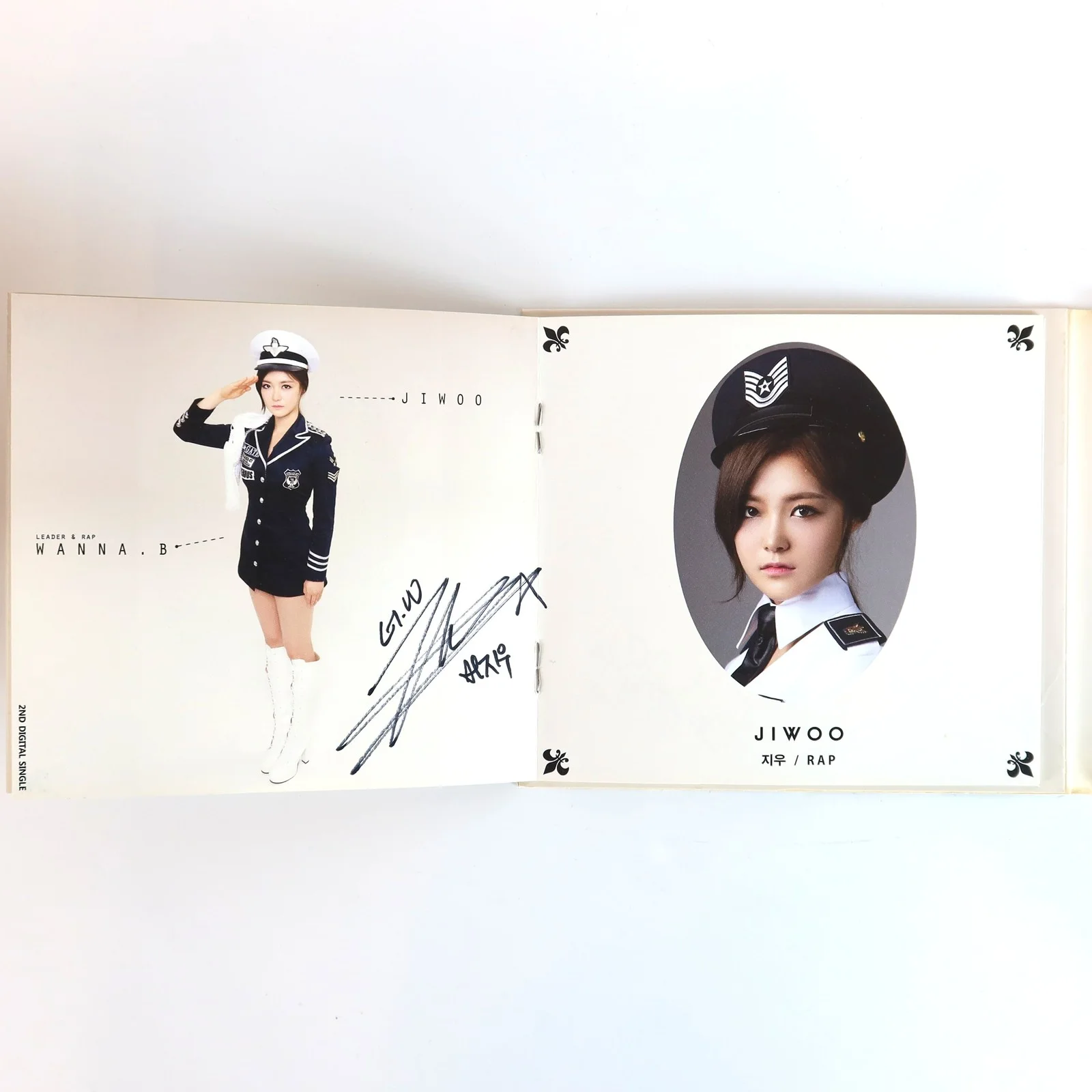 Wanna.B - Hands Up 2nd Digital Single Signed Autographed CD Promo K-Pop 2015, image 5