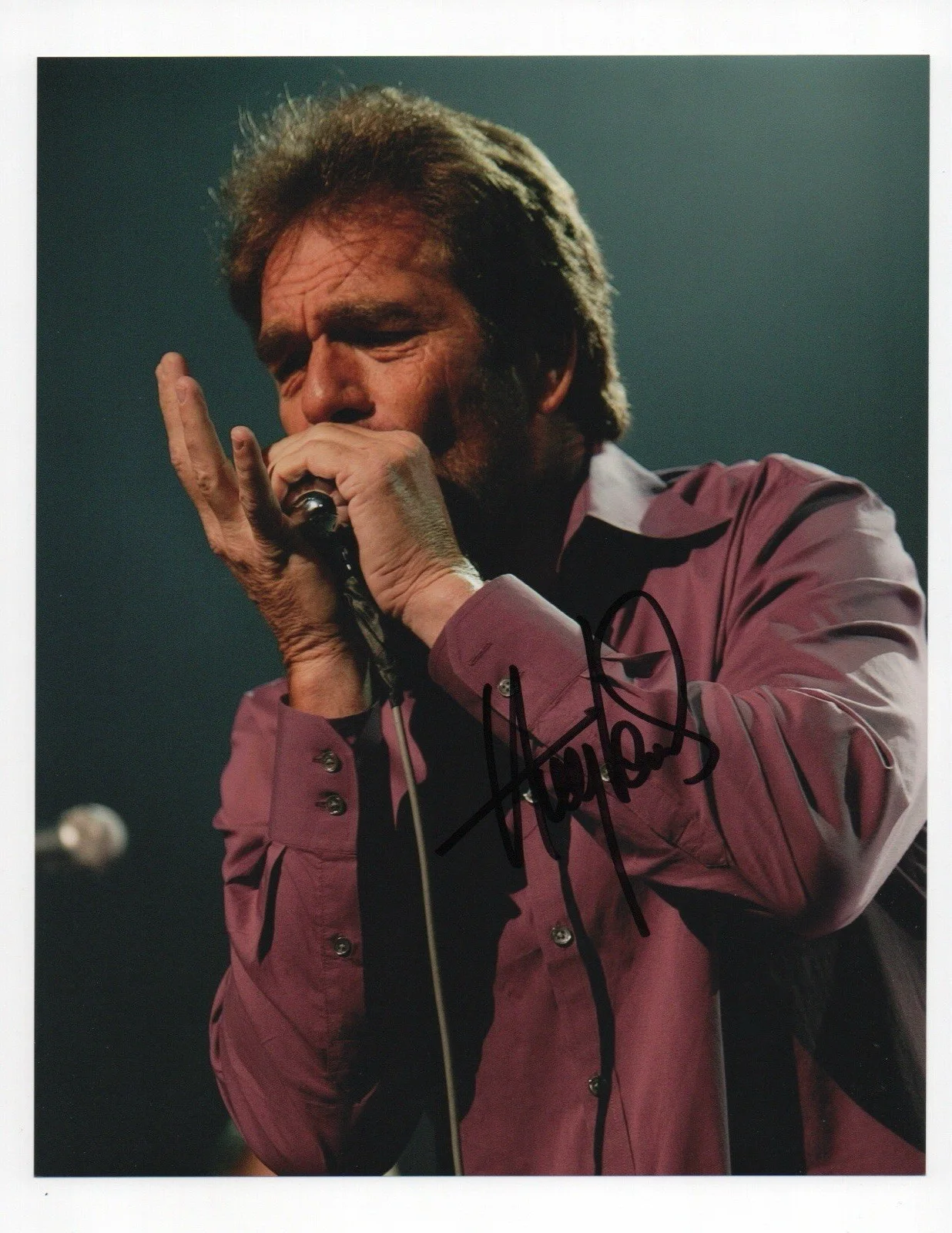 Huey Lewis — Huey Lewis signed autograph 8x10 Photo No COA Pass BAS PSA JSA And The News Rock