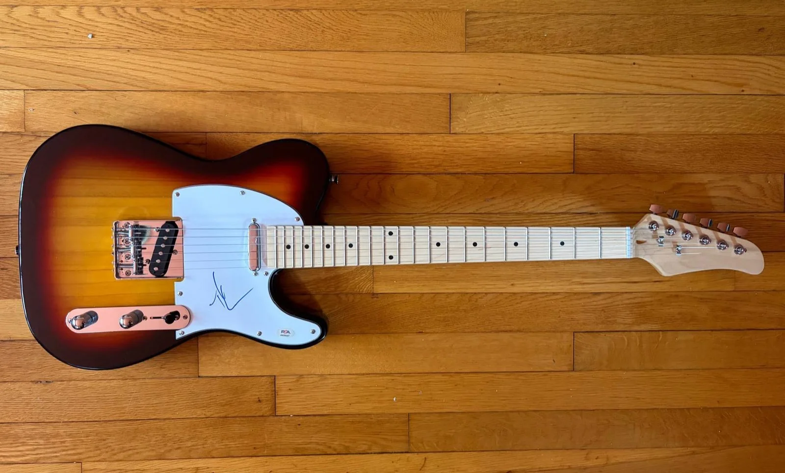 Tim McGraw — TIM MCGRAW SIGNED AUTOGRAPHED TELECASTER GUITAR LIVE LIKE YOU WERE DYING PSA, image 2