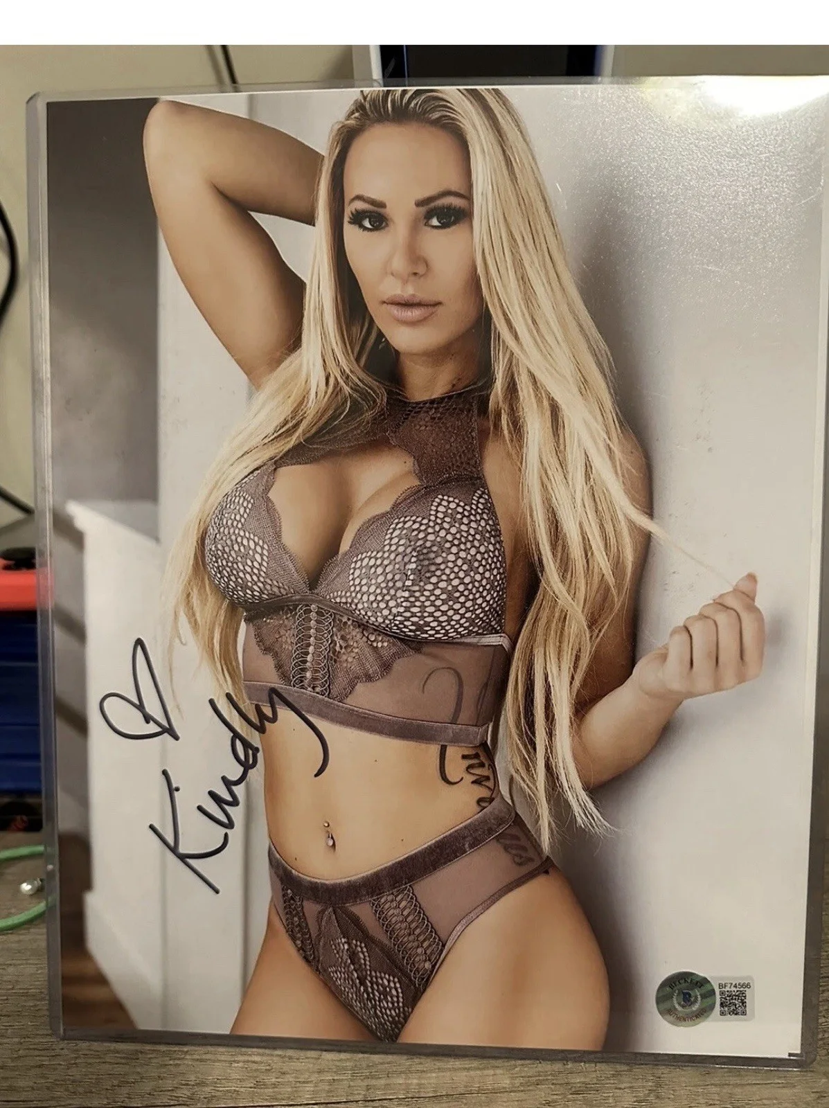 Kindly Myers Hot! autographed signed sexy Playboy 8x10 photo Lot, изображение 3