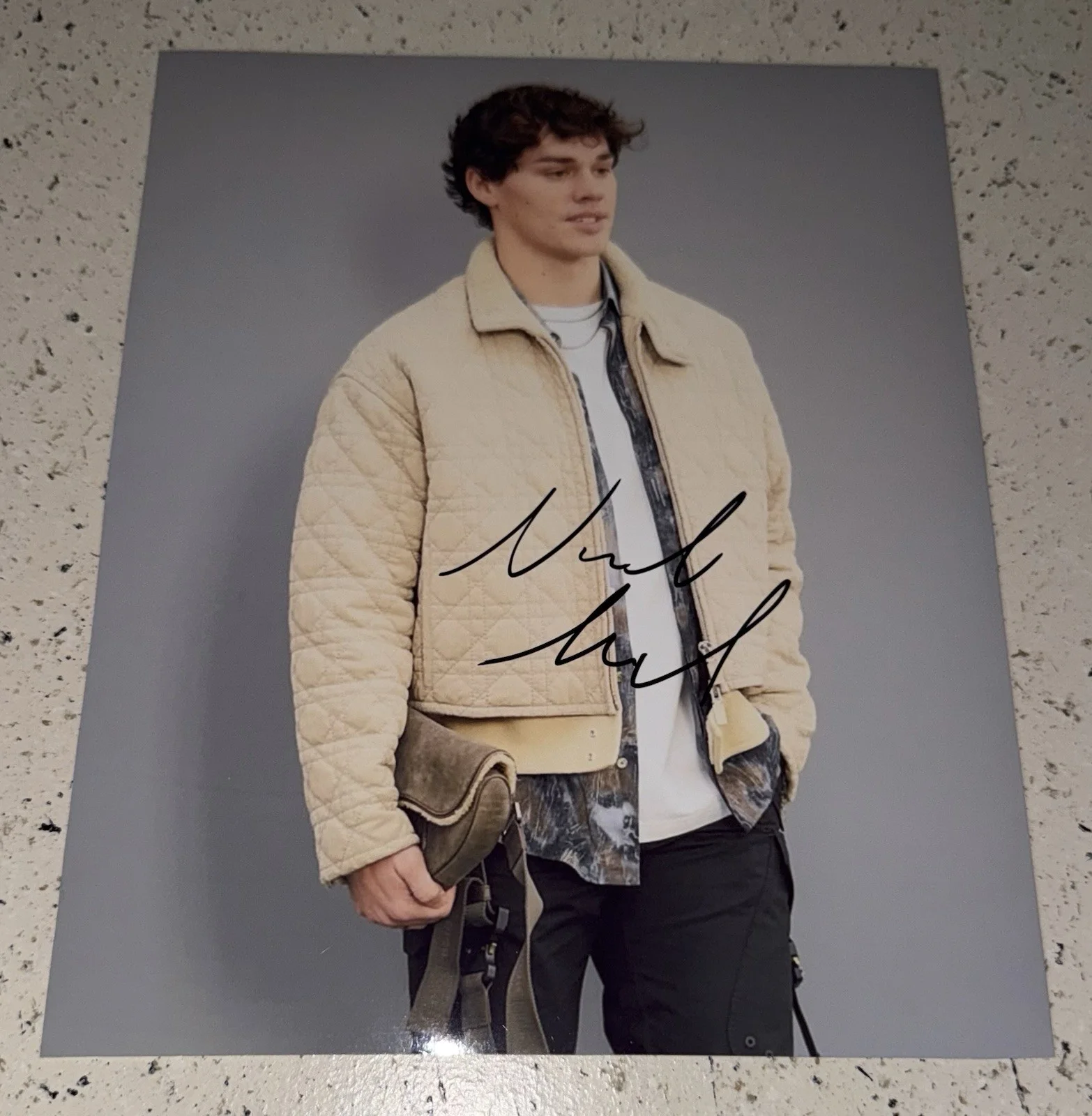 Noah Beck — NOAH BECK SIGNED 8X10 PHOTO SOCIAL MEDIA INFLUENCER TIKTOK YOUTUBE AUTOGRAPH