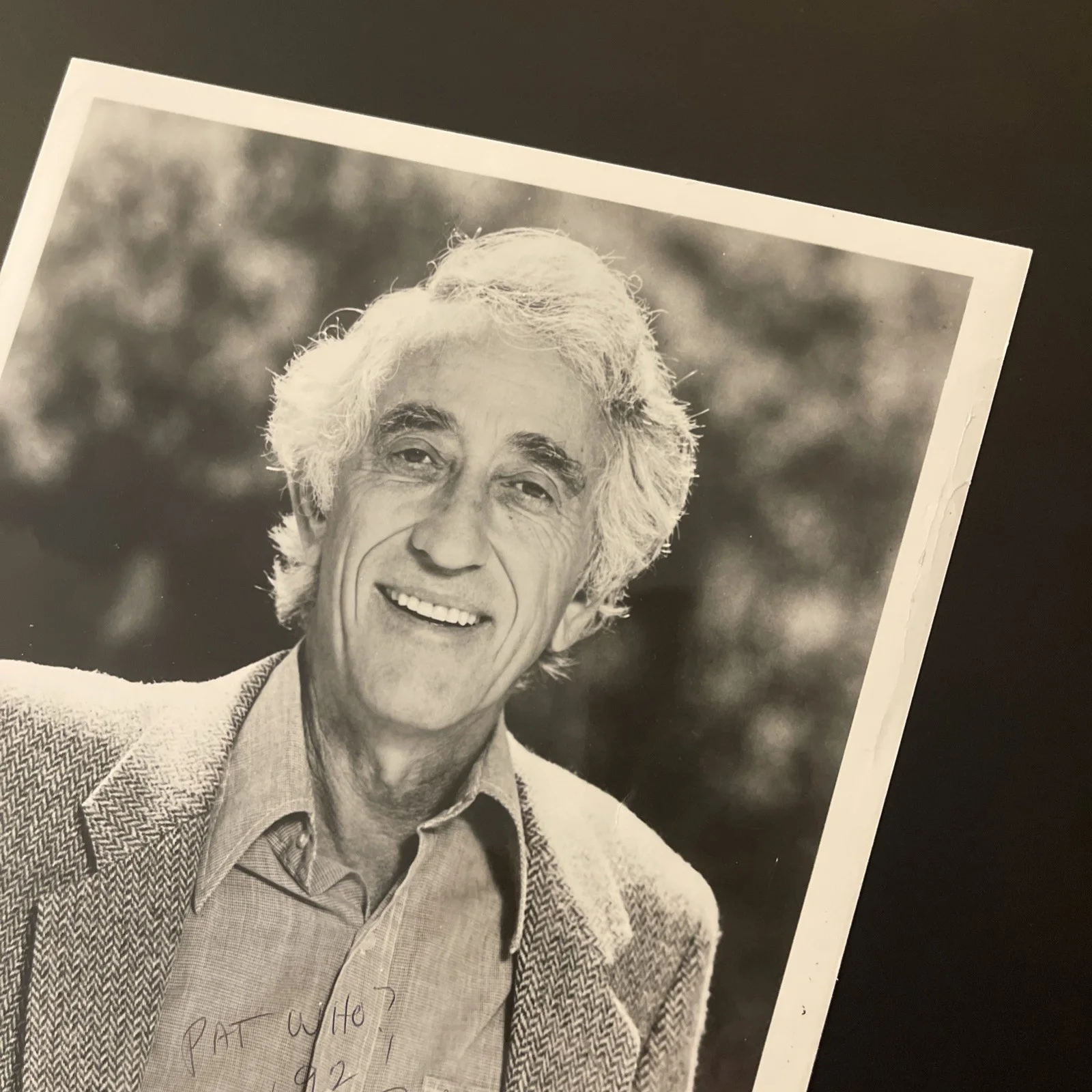 PAT PAULSEN Comedian & Actor: Hand Signed Celebrity Photograph 8 x 10” / KSK, изображение 3