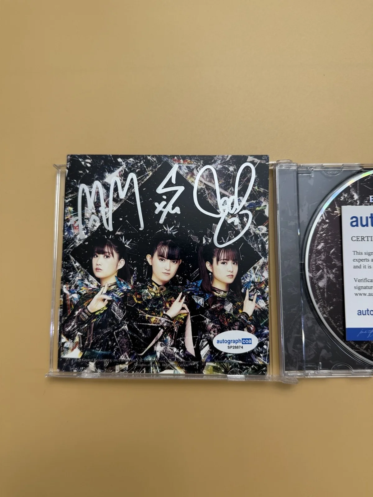SIGNED BABYMETAL Autograph Metal Forth CD Album ACOA SP28874, image 2