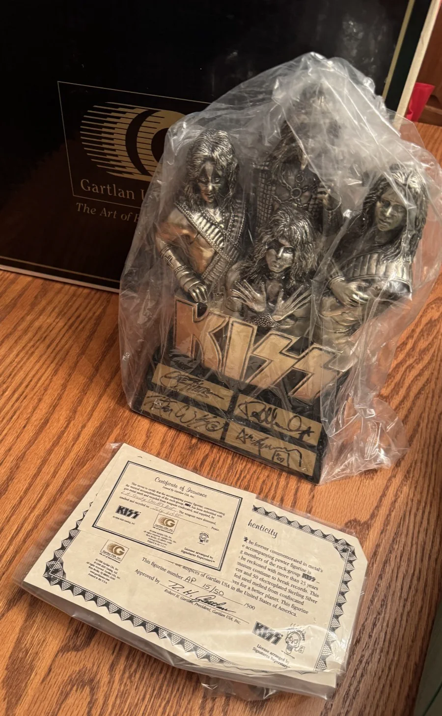 Peter Criss, Gene Simmons, Ace Frehley, Paul Stanley — RARE KISS ORIGINAL MEMBERS 1998 GARTLAN SIGNED STATUE A/P Sterling Silver Pewter, image 4