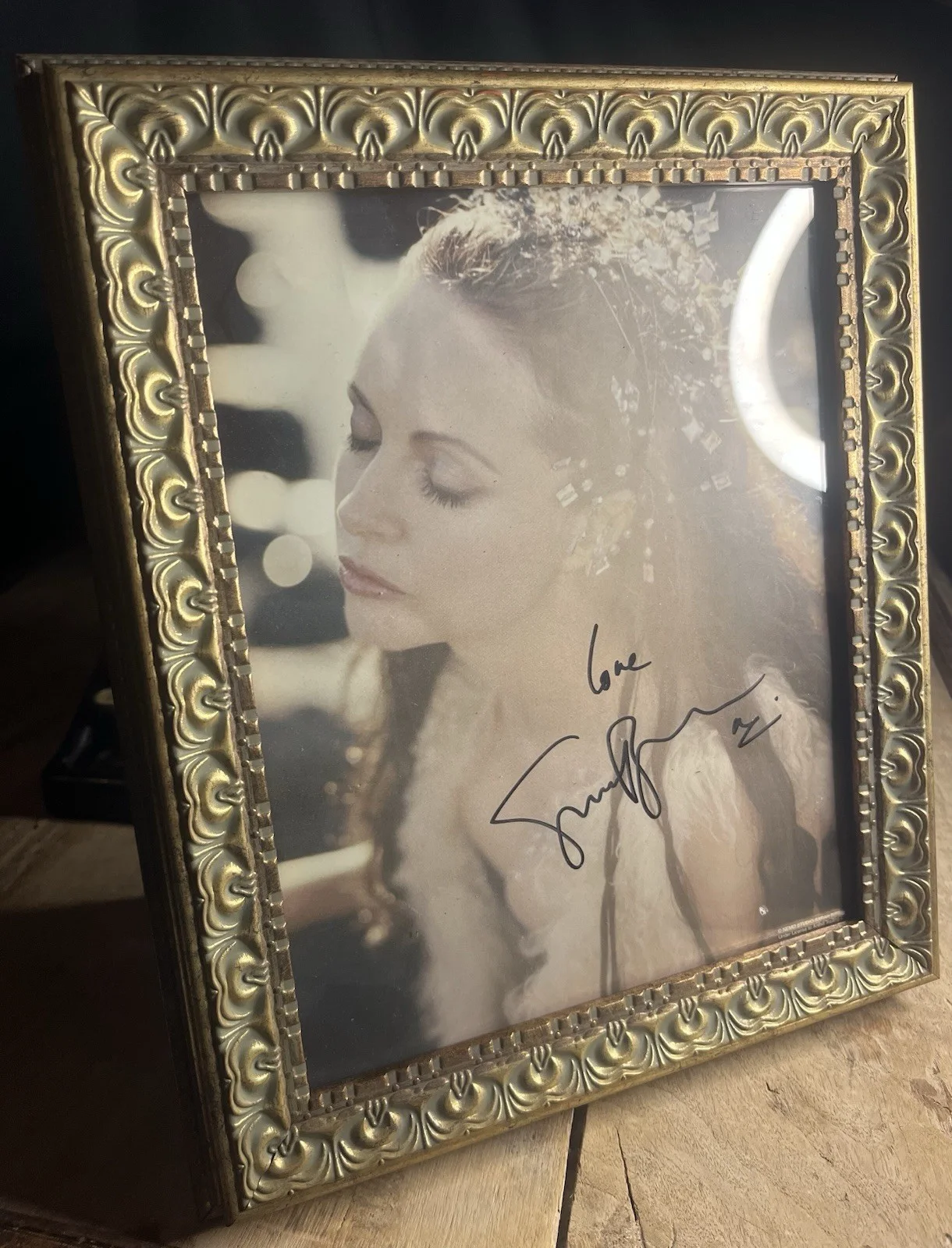 Sarah Brigham Autographed 8x10 Photo – Nemo Studios – Framed Vintage Collectible, изображение 2