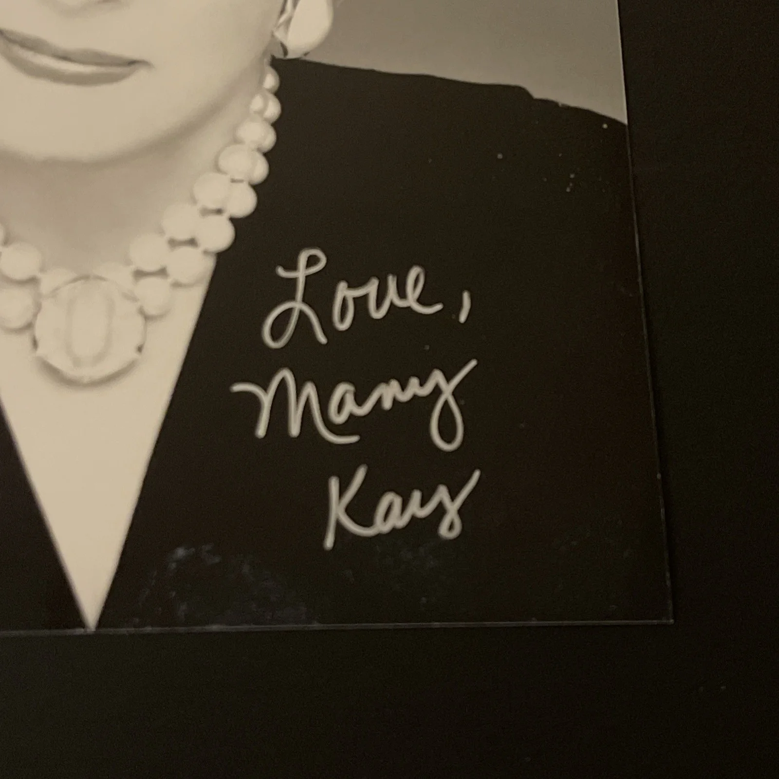 MARY KAY ASH of Mary Kay Cosmetics: Hand Signed Celebrity Photo 5 x 7”/ KSK, изображение 2