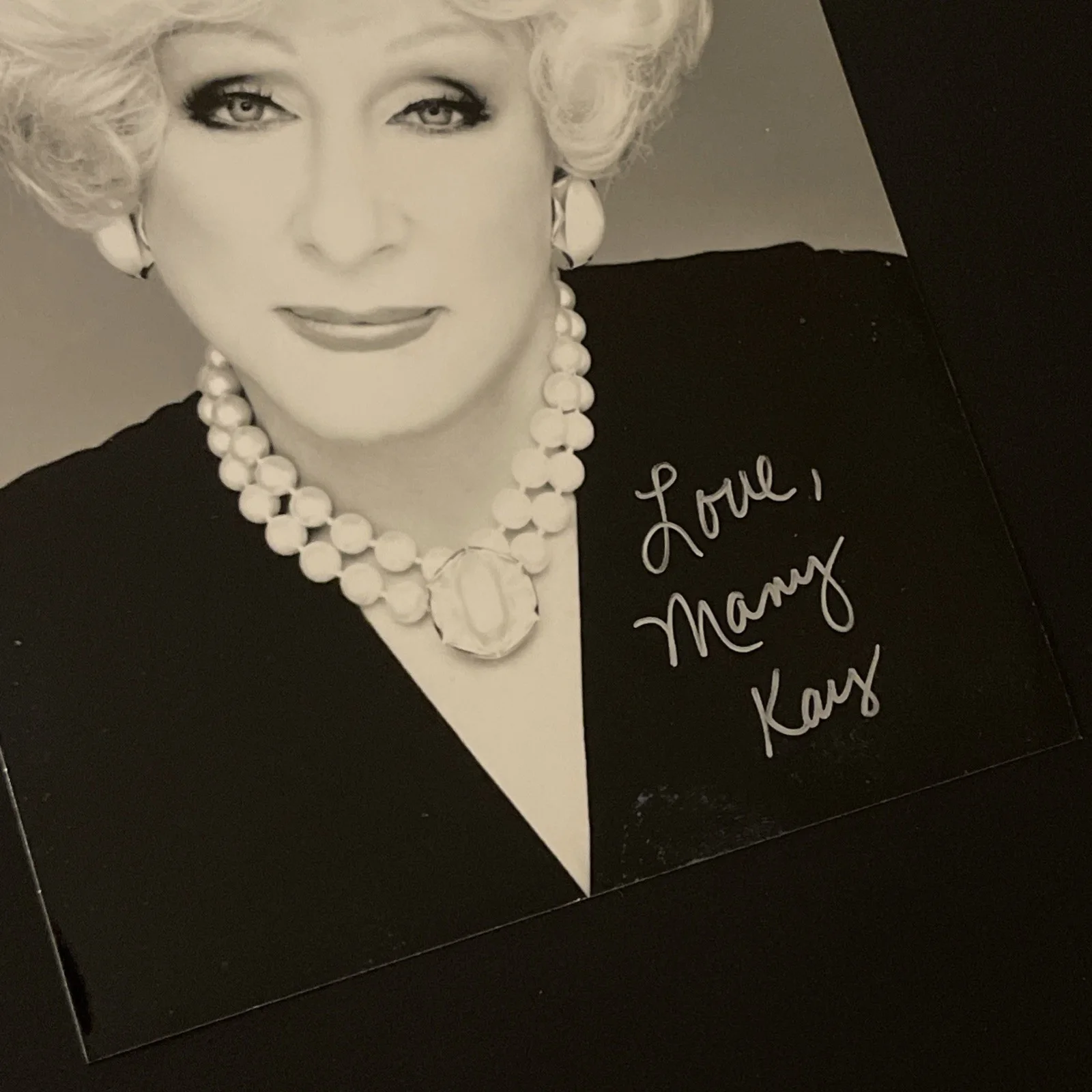 MARY KAY ASH of Mary Kay Cosmetics: Hand Signed Celebrity Photo 5 x 7”/ KSK, изображение 4