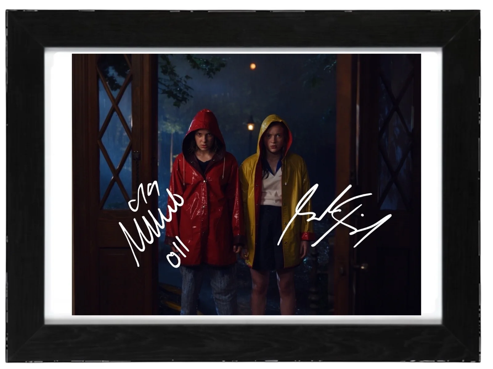 Millie Bobby Brown And Sadie Sink Autograph PHOTO Pre Print 6x4/A4/ Framed, изображение 3