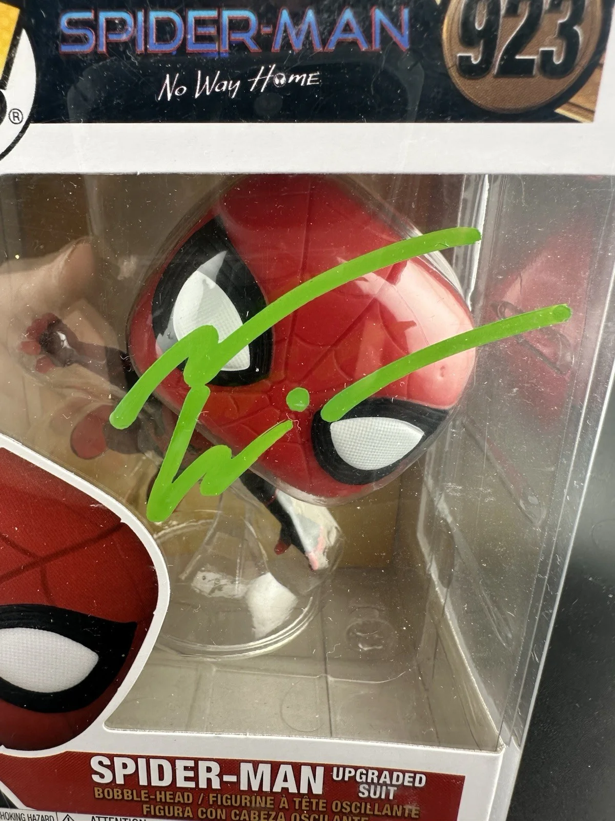 Andrew Garfield — Andrew Garfield Signed Spider-Man No Way Home Funko Pop 923 Beckett Witnessed, изображение 2