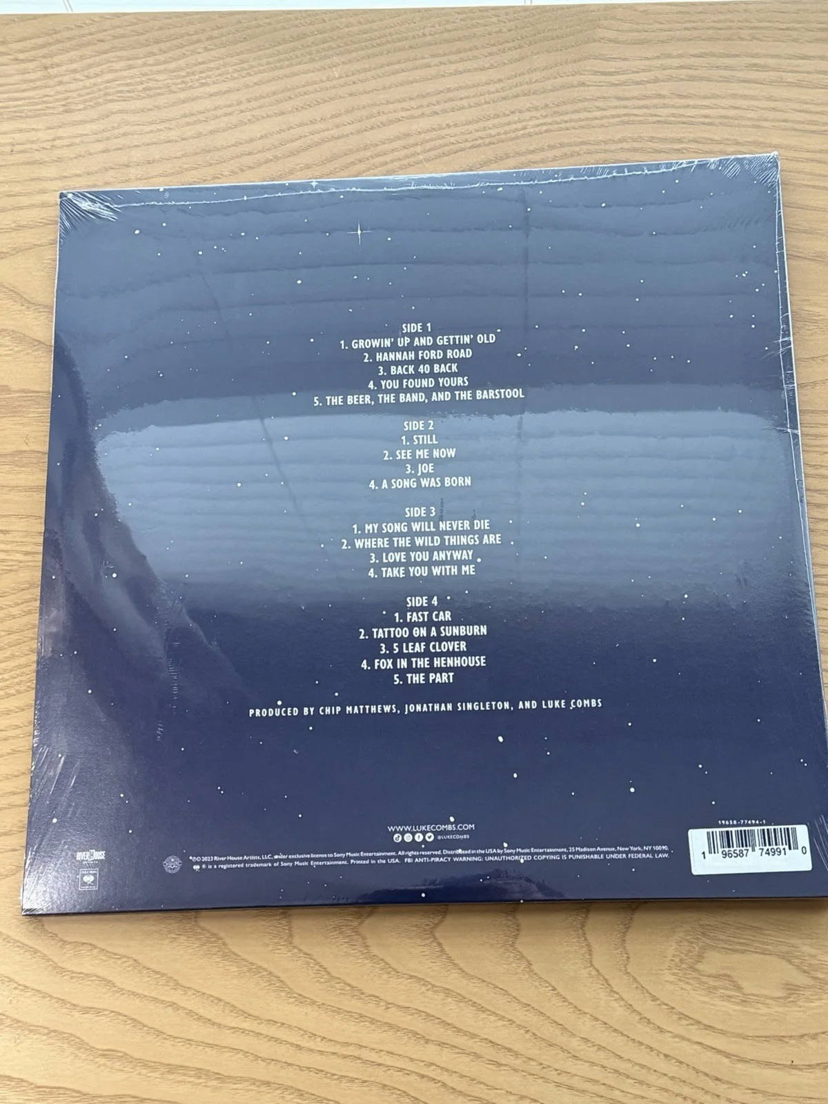 Luke Combs Autographed Gettin Old signed Vinyl Record LP Album, image 3