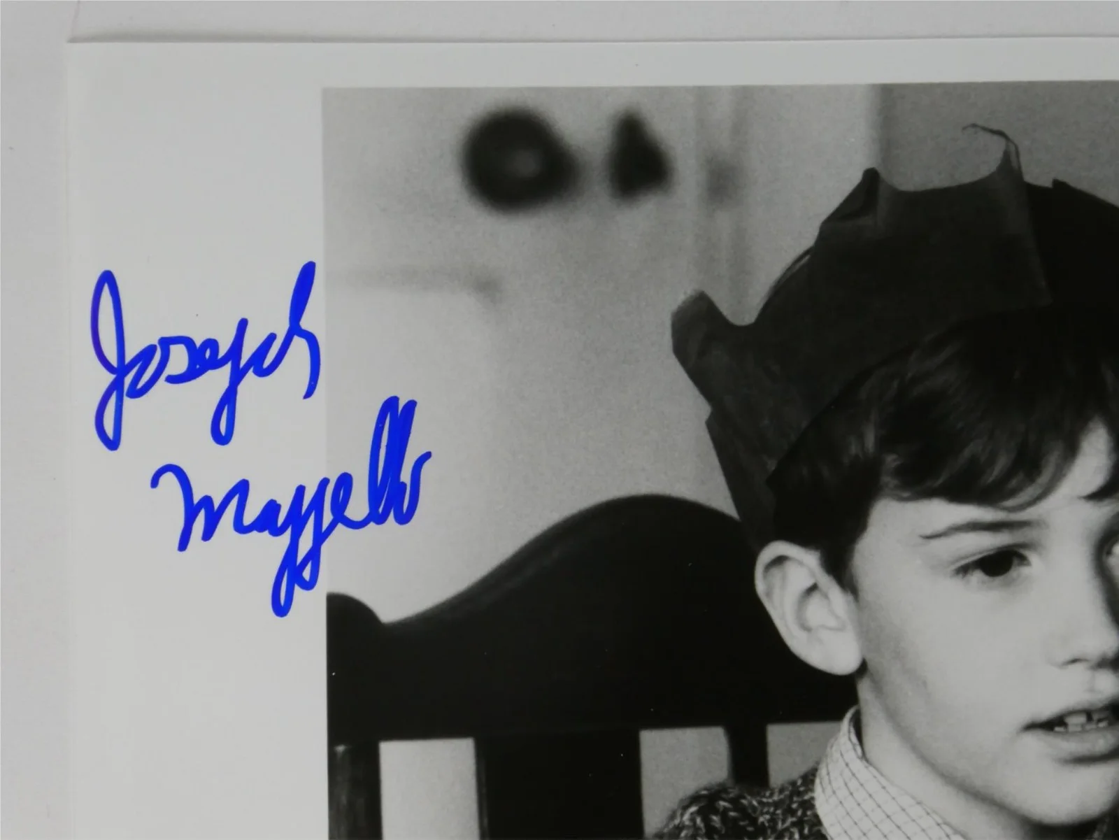 Joseph Mazzello — Joseph Mazzello Signed 8x10 Promo Photo Shadowlands B&W Autographed JSA COA, image 3
