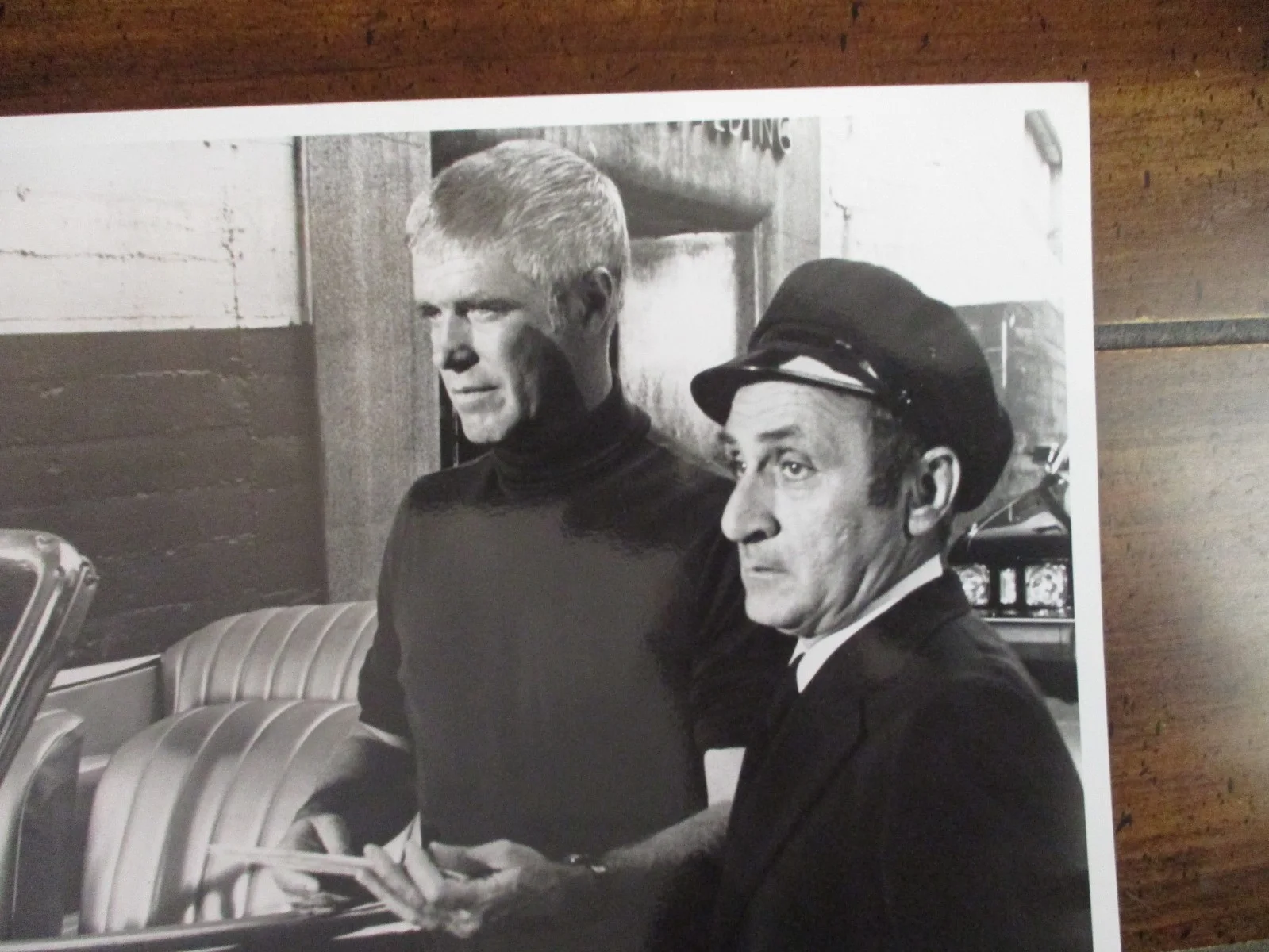 Ralph Manza/George Peppard("BANACEK")1989 10 x 8 Glossy Black/White Press Photo, изображение 2