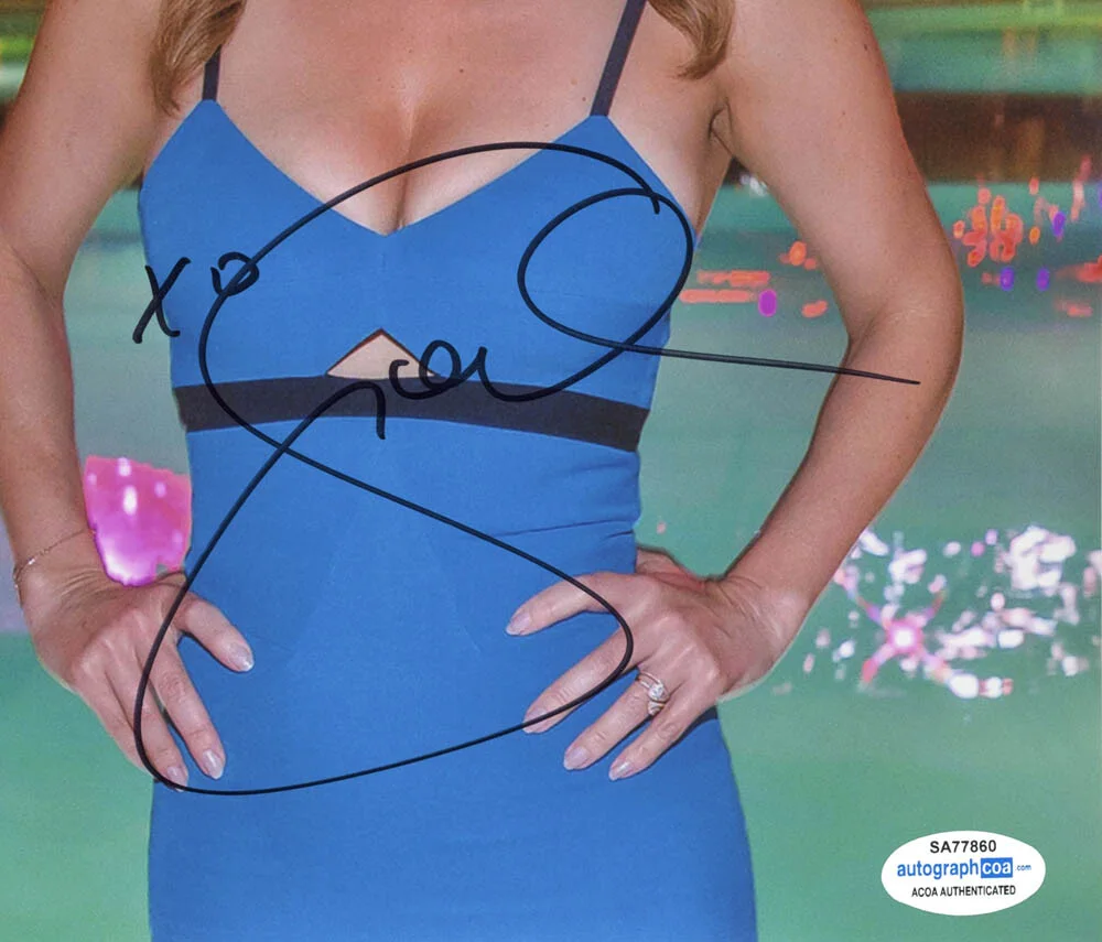 GIADA DE LAURENTIIS — Giada De Laurentiis signed Autograph 8x10 Photo CHEF h Hot SEXY MrBeast ACOA COA, image 4