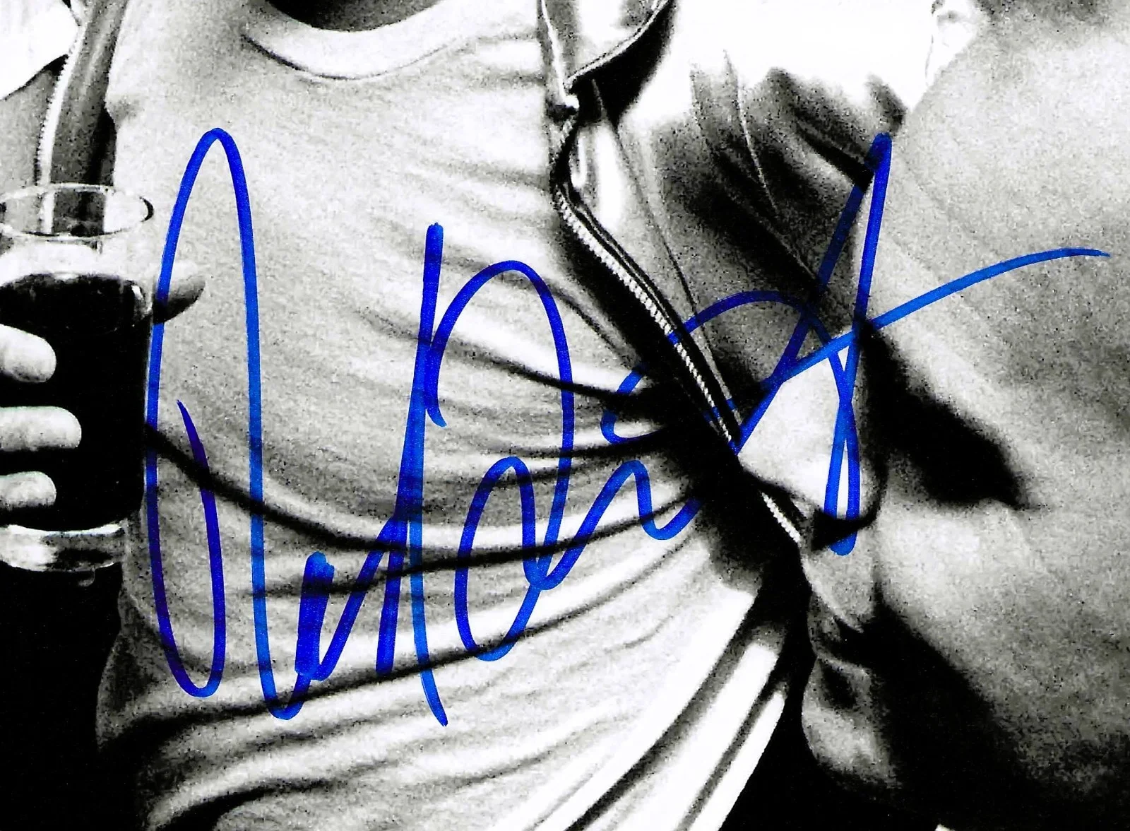 ROD STEWART Signed 8x10 with COA "Maggie May" "Hot Legs", изображение 2