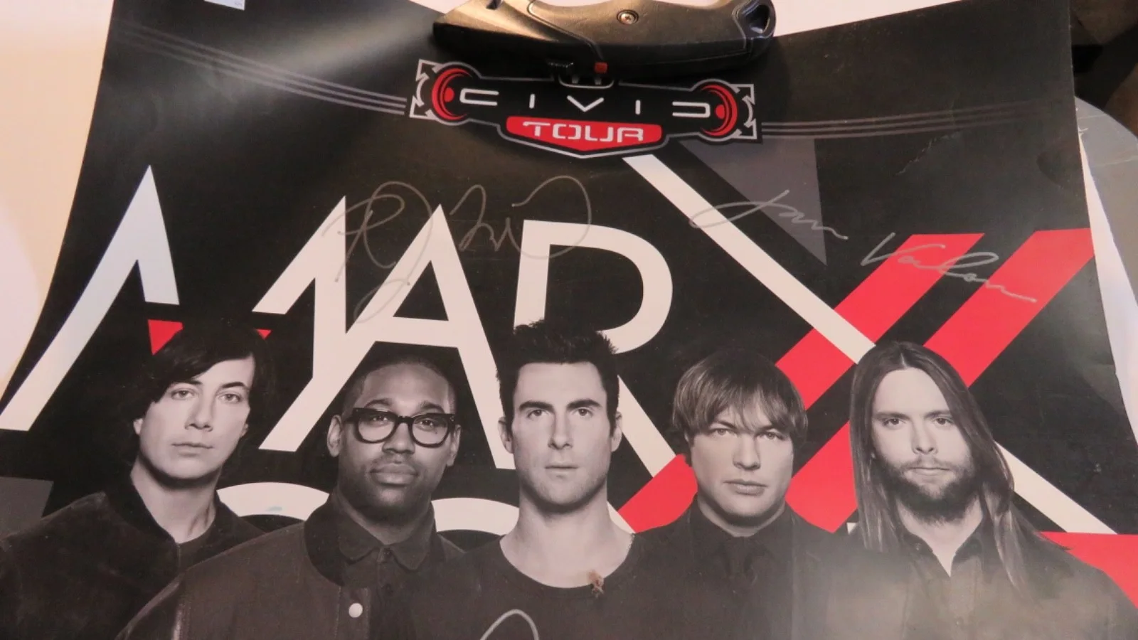 Hand Signed Maroon 5 Band Civic Tour Poster Autograph By Band, изображение 2