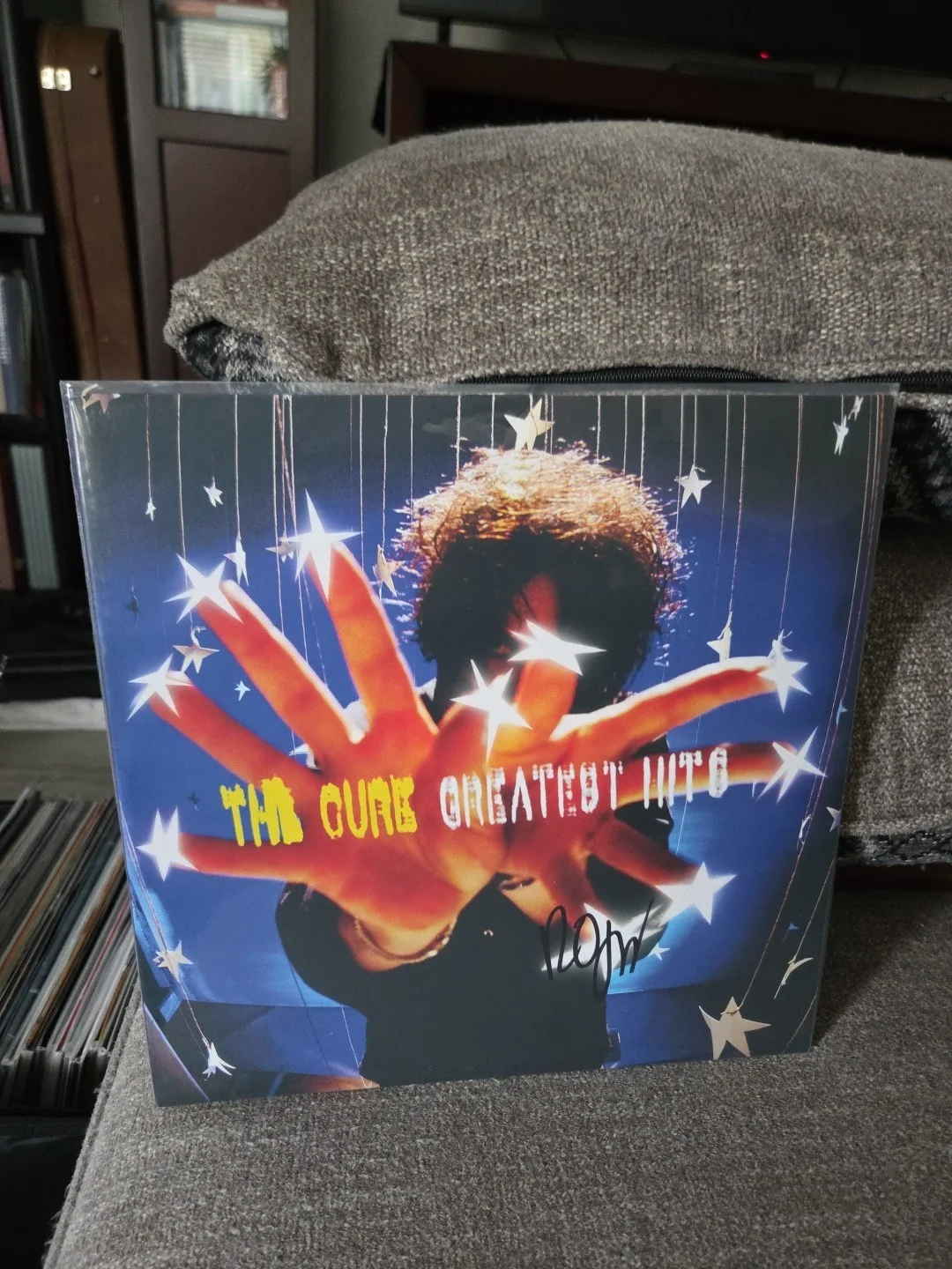 The Cure Signed Robert Smith Autographed Greatest Hits Vinyl Record RACC Bought, изображение 2
