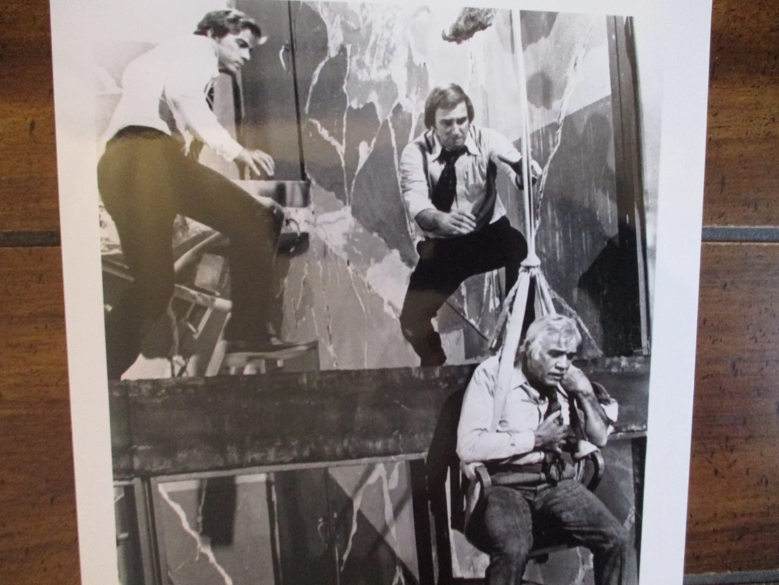 Lorne Greene/Erik Cord/John Elerick("EARTHQUAKE")1991 8 x 10 B & W Press Photo, изображение 2