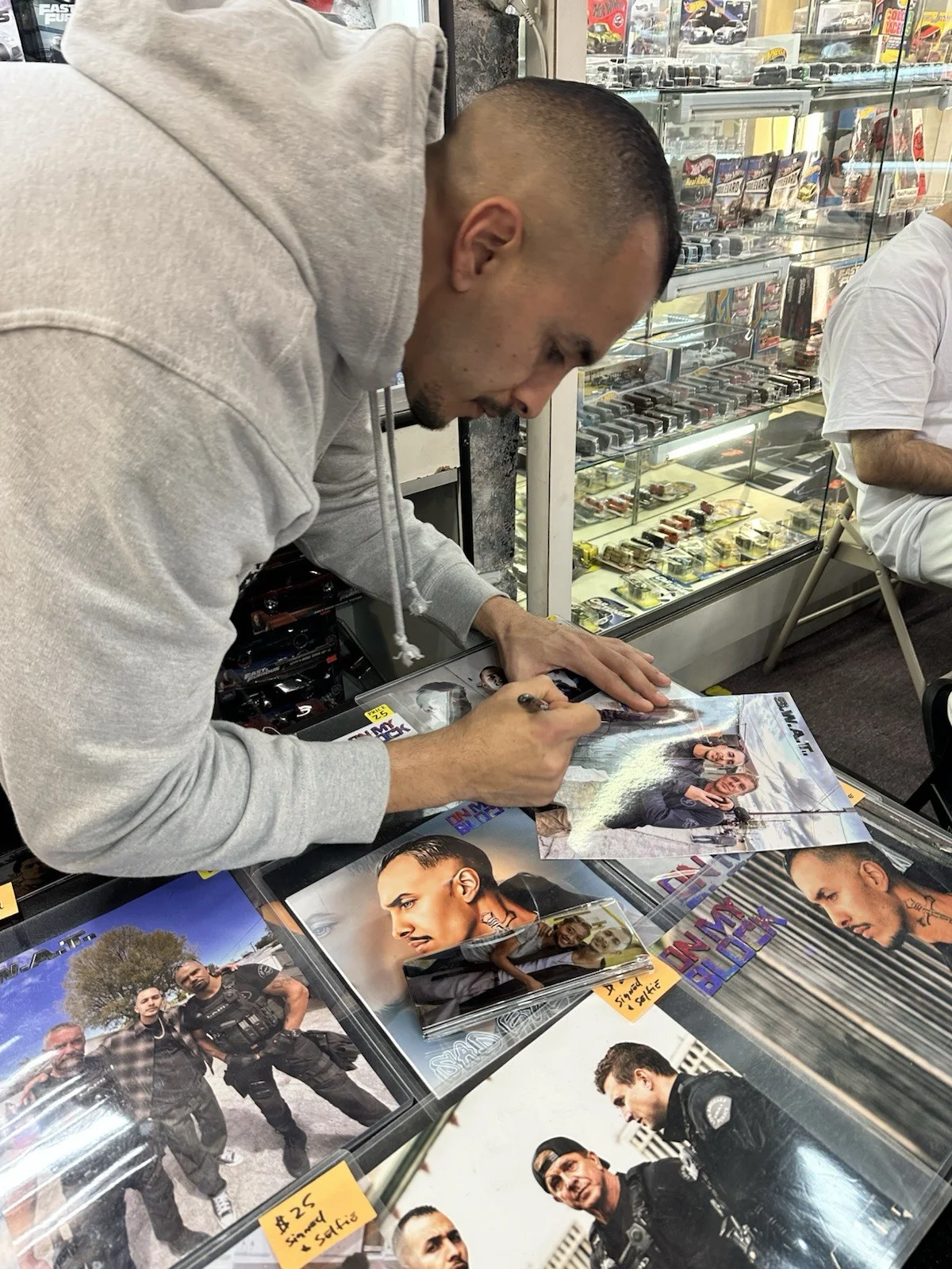 Steve Villegas Signed SWAT 8X10 Photo, image 3