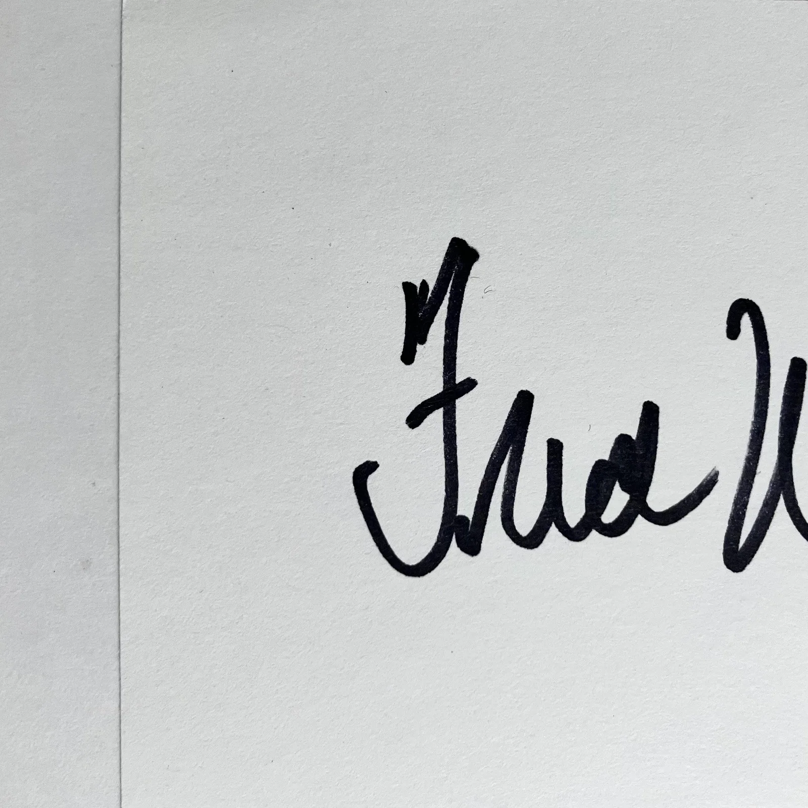 Fred Willard — FRED WILLARD d.2020 Signed 3x5 Card / “Modern Family”, “Everybody Loves Raymond”, изображение 2
