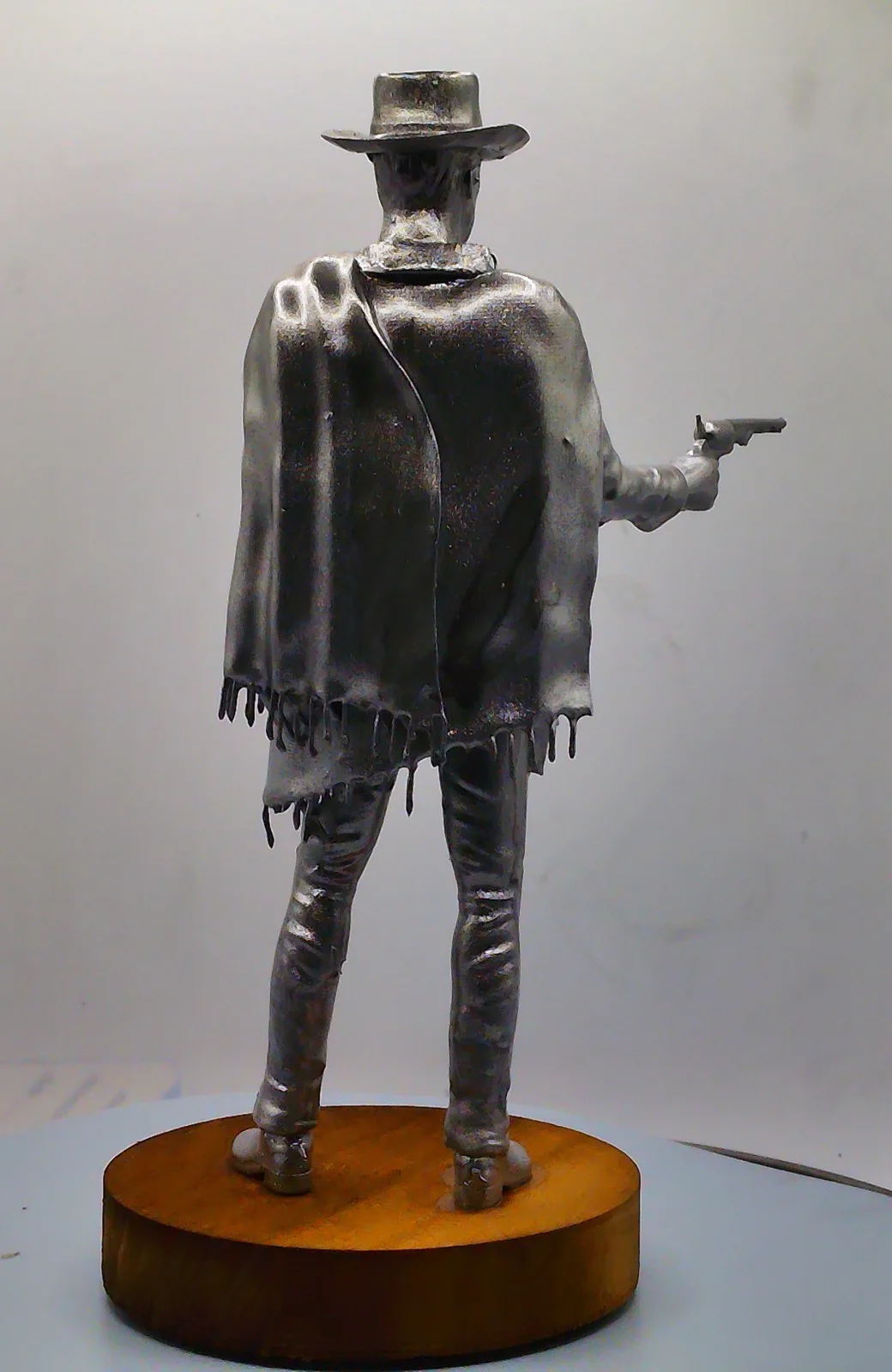 Clint Eastwood 'The Good' Statue - Metallic Silver Finish By Cave Craft, image 3