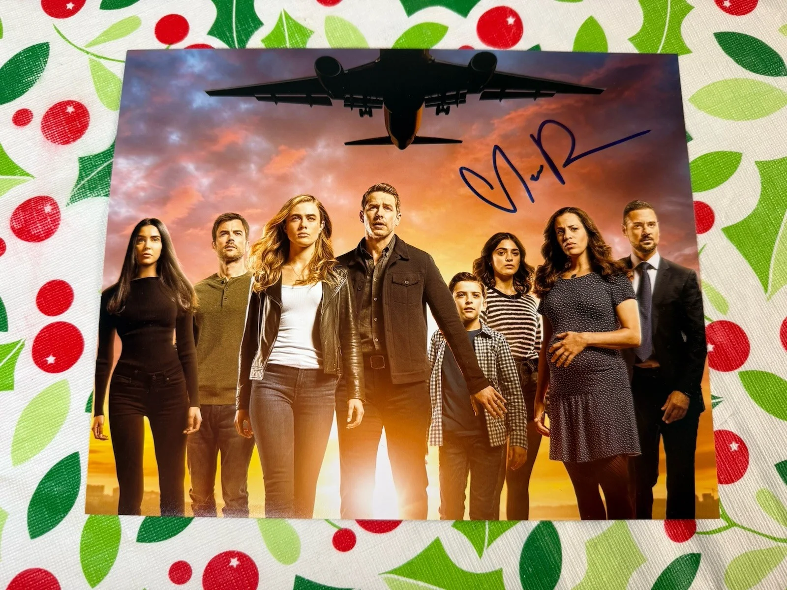 Melissa Roxburgh — MELISSA ROXBURGH AUTOGRAPH SIGNED 8X10 PHOTO MANIFEST STAR TREK
