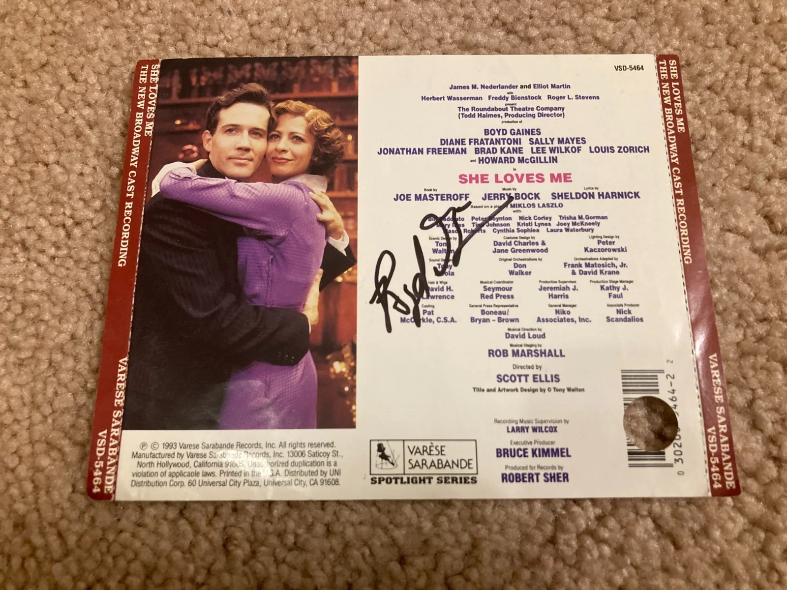 Boyd Gaines — Boyd Gaines Twice Signed Autographed She Loves Me Soundtrack Booklet Case Liner, изображение 3