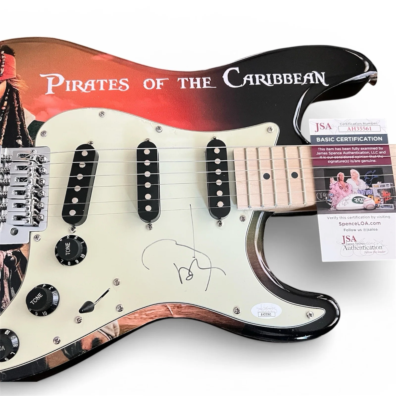 Johnny Depp — Johnny Depp Signed Autographed Custom Guitar JSA COA PIRATES OF THE CARIBBEAN, изображение 5