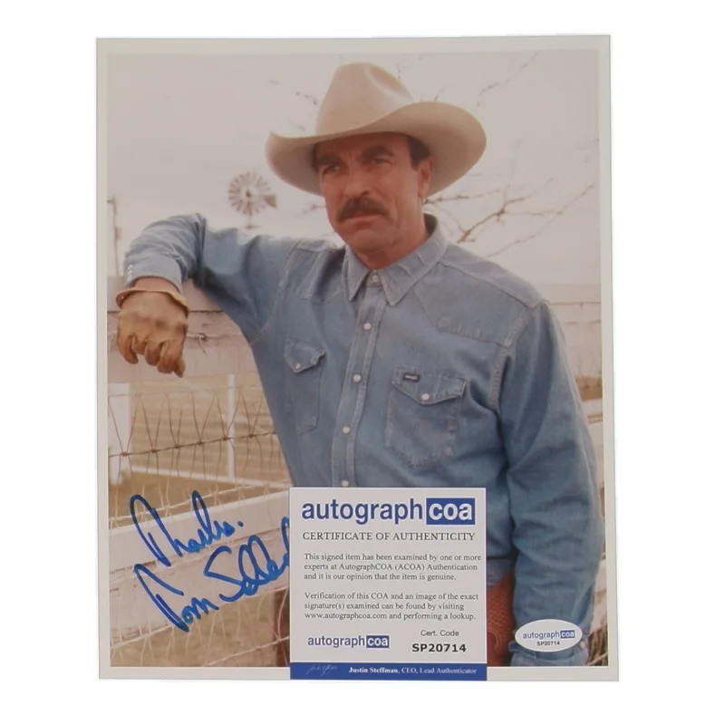 Tom Selleck — Tom Selleck Signed 8x10 Photo (AOCA), image 2