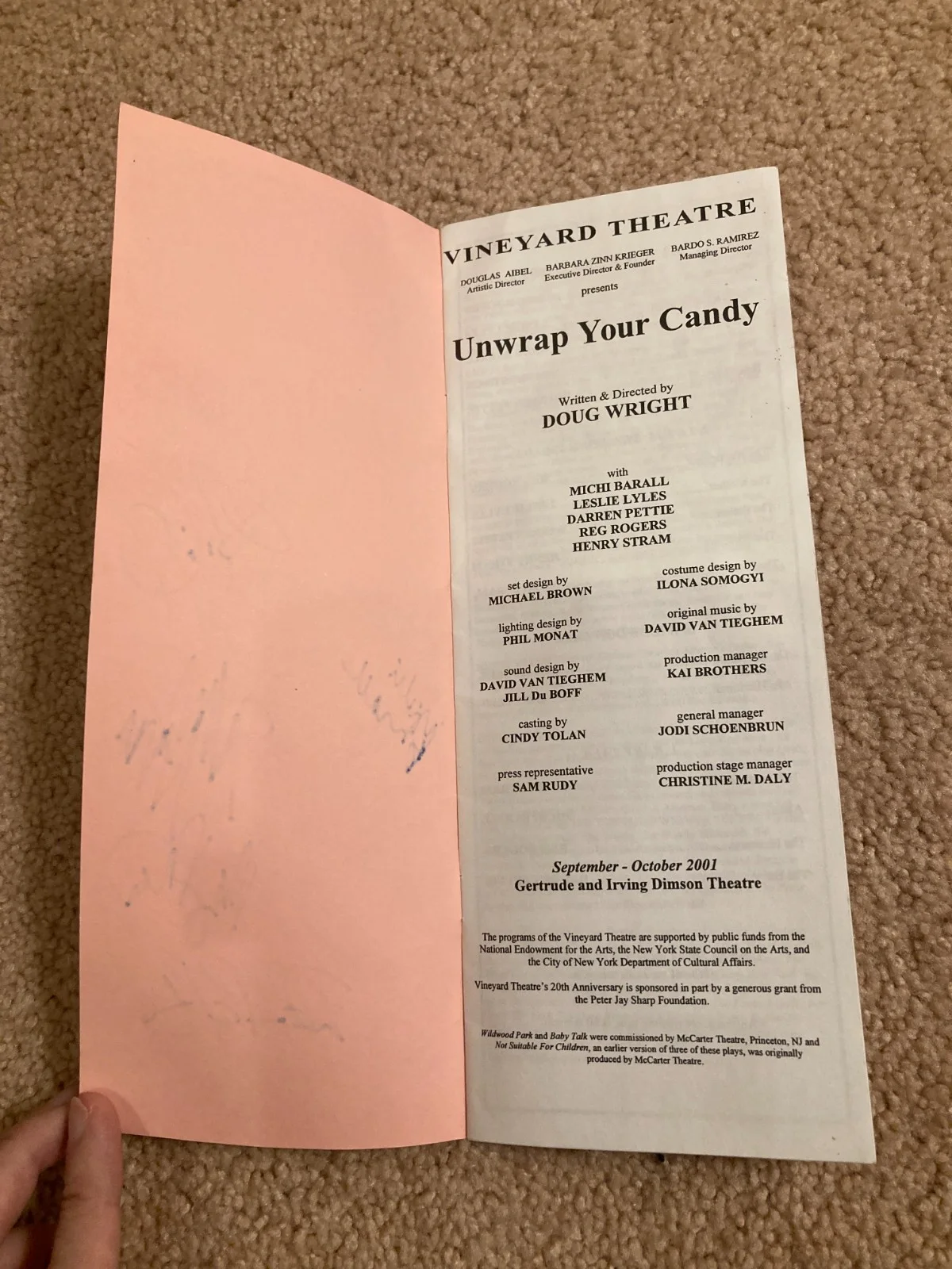 Michi Barall, Henry Stram, Reg Rogers, Leslie Lyles Darren Pettie — Michi Barall Henry Stram Reg Rogers Wright Cast Signed Unwrap Your Candy Program, image 3