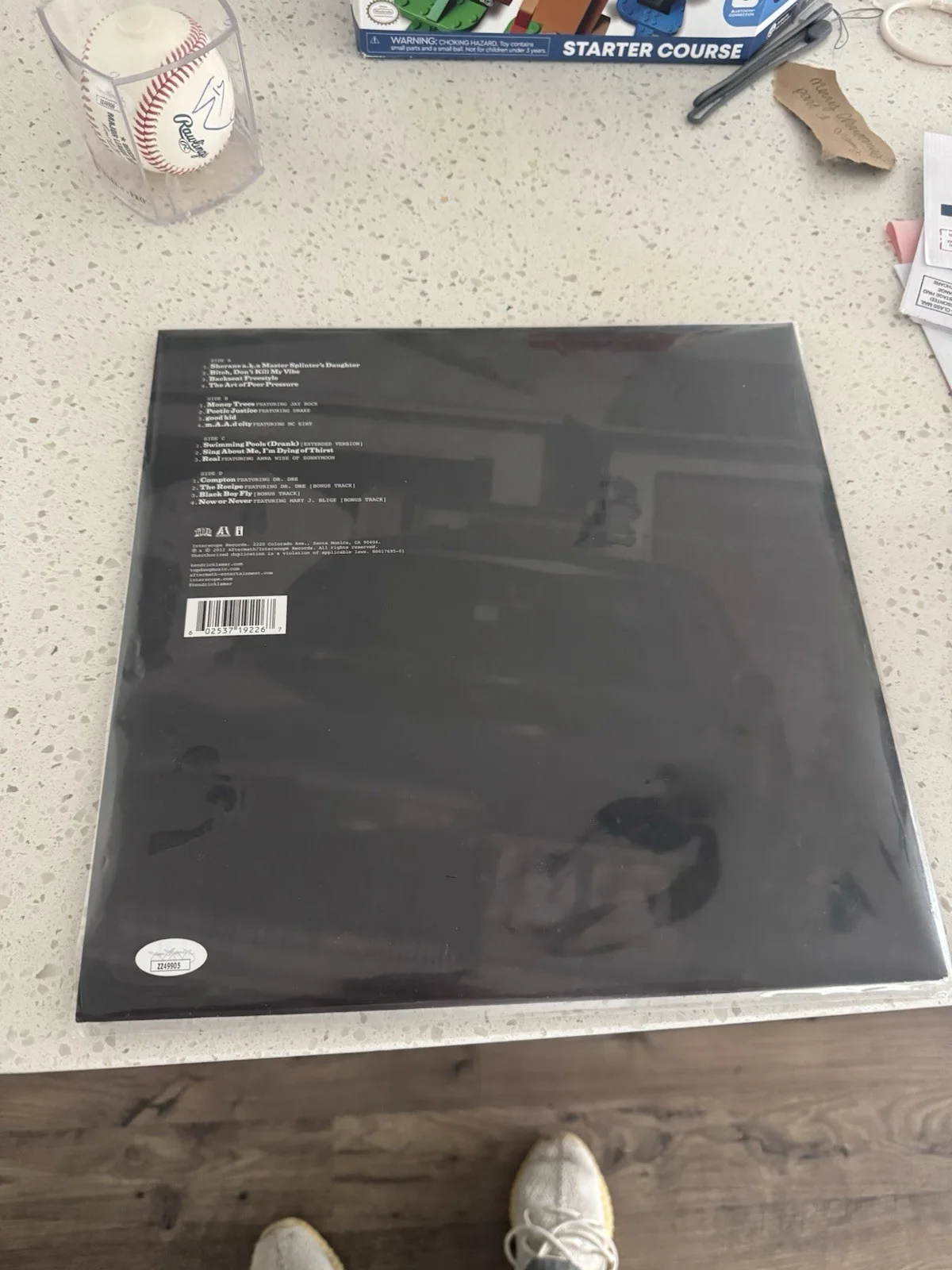 Signed and Authenticated good kid, M.A.A.d City Vinly By Kendrick Lamar., image 3