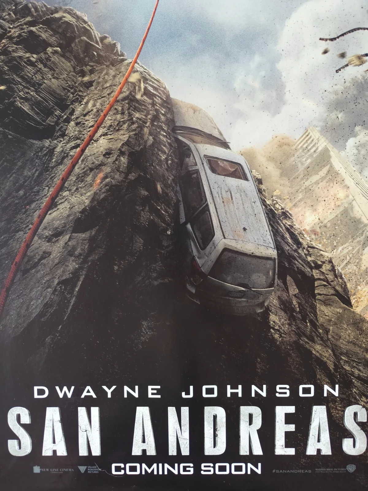 SAN ANDREAS (2015) – US One-Sheet – Disaster Thriller – Dwayne Johnson – Rescue, image 2