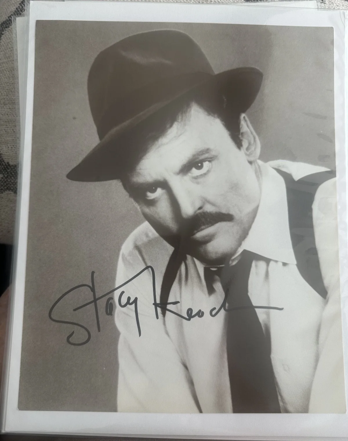 Stacy Keach — Stacy Keach 8x10 Signed AUTOGRAPHED Photo W/ COA Actor