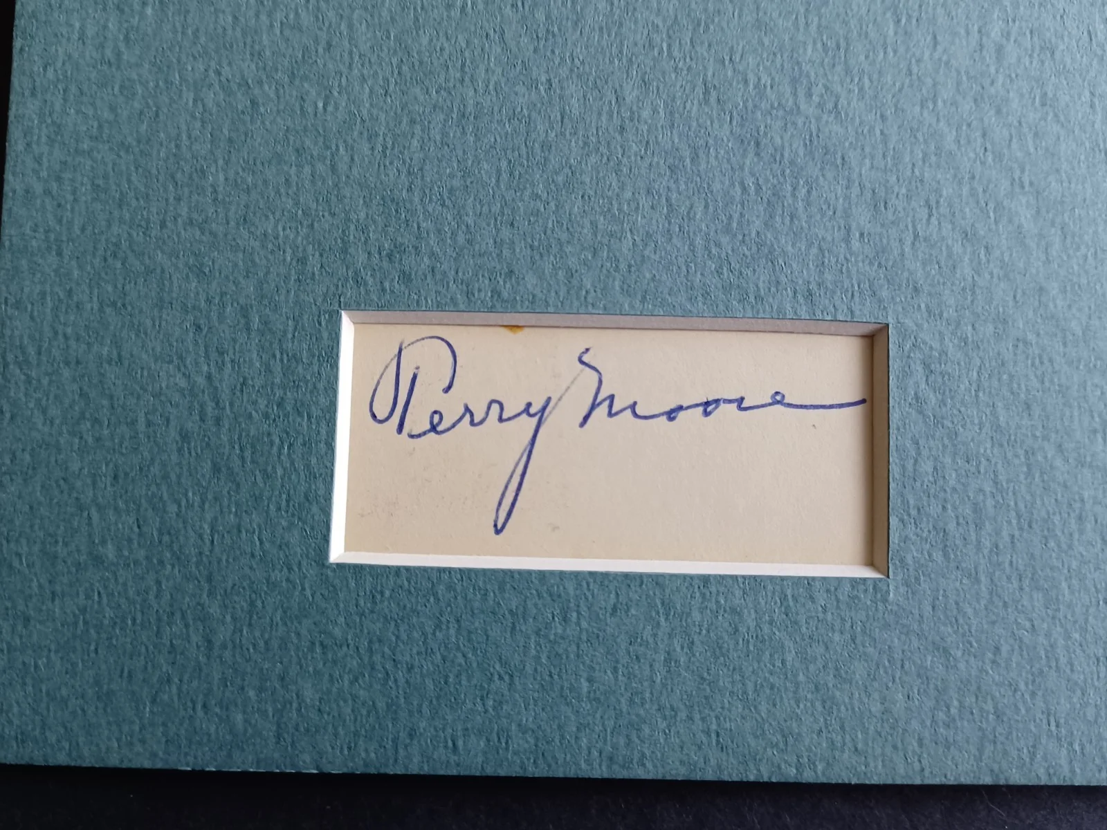 Terry Moore Signed Matted Cut w/Photo & COA - Come Back, Little Sheba, изображение 2