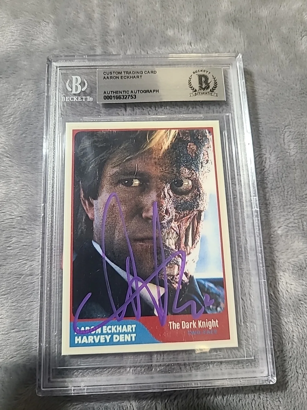 Aaron Eckhart Signed Two-face Card The Dark Knight Rare!! BAS, image 2