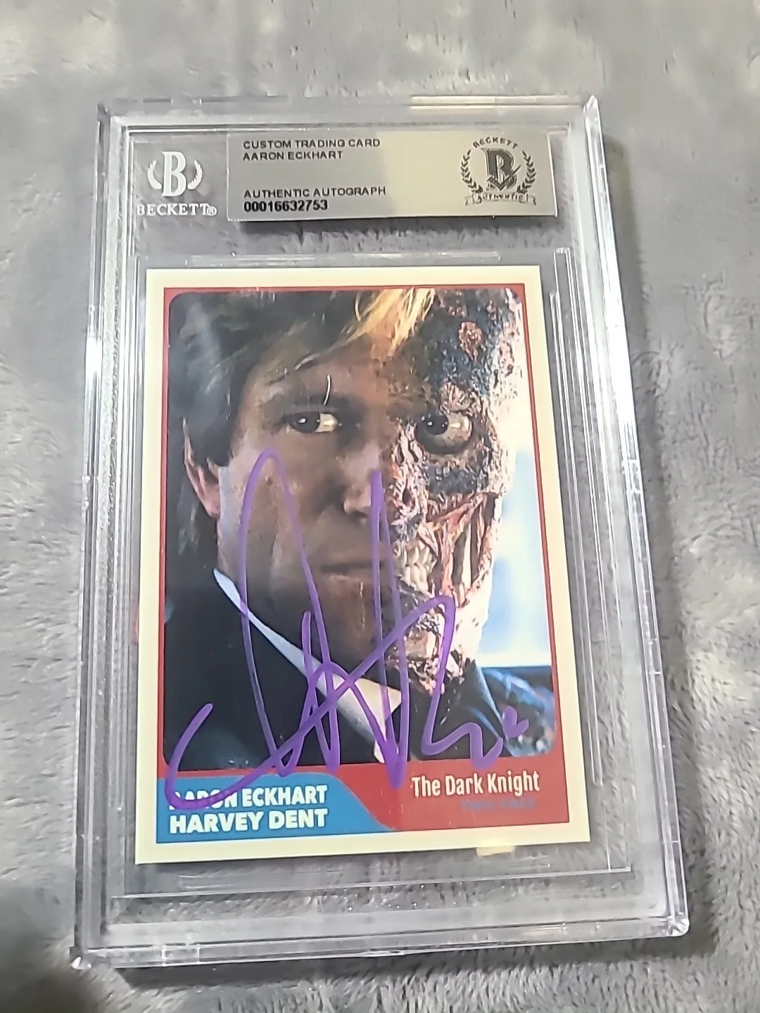 Aaron Eckhart Signed Two-face Card The Dark Knight Rare!! BAS, image 3